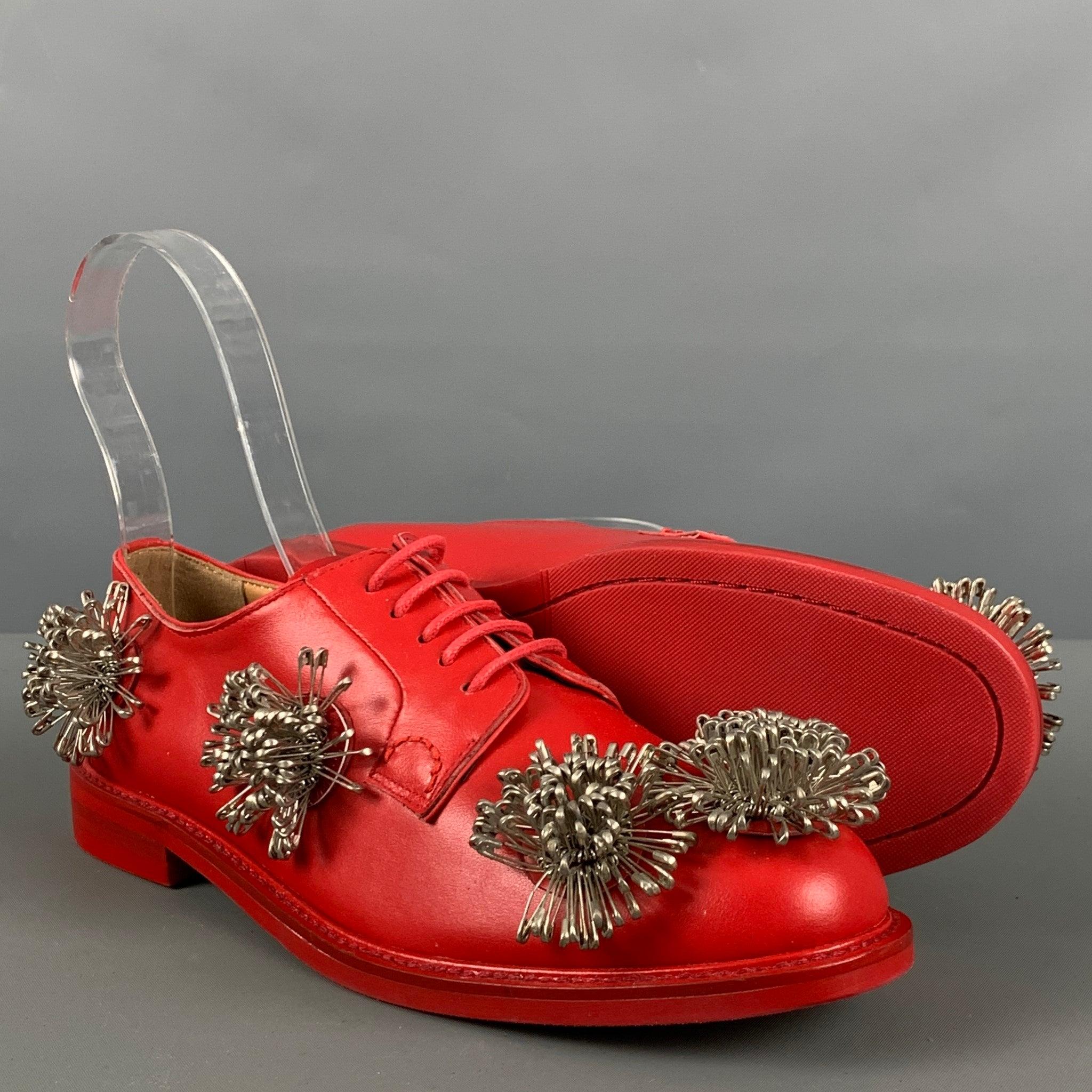 NOIR KEI NINOMIYA Size 6 Red Leather Applique Lace Up Laces For Sale 1