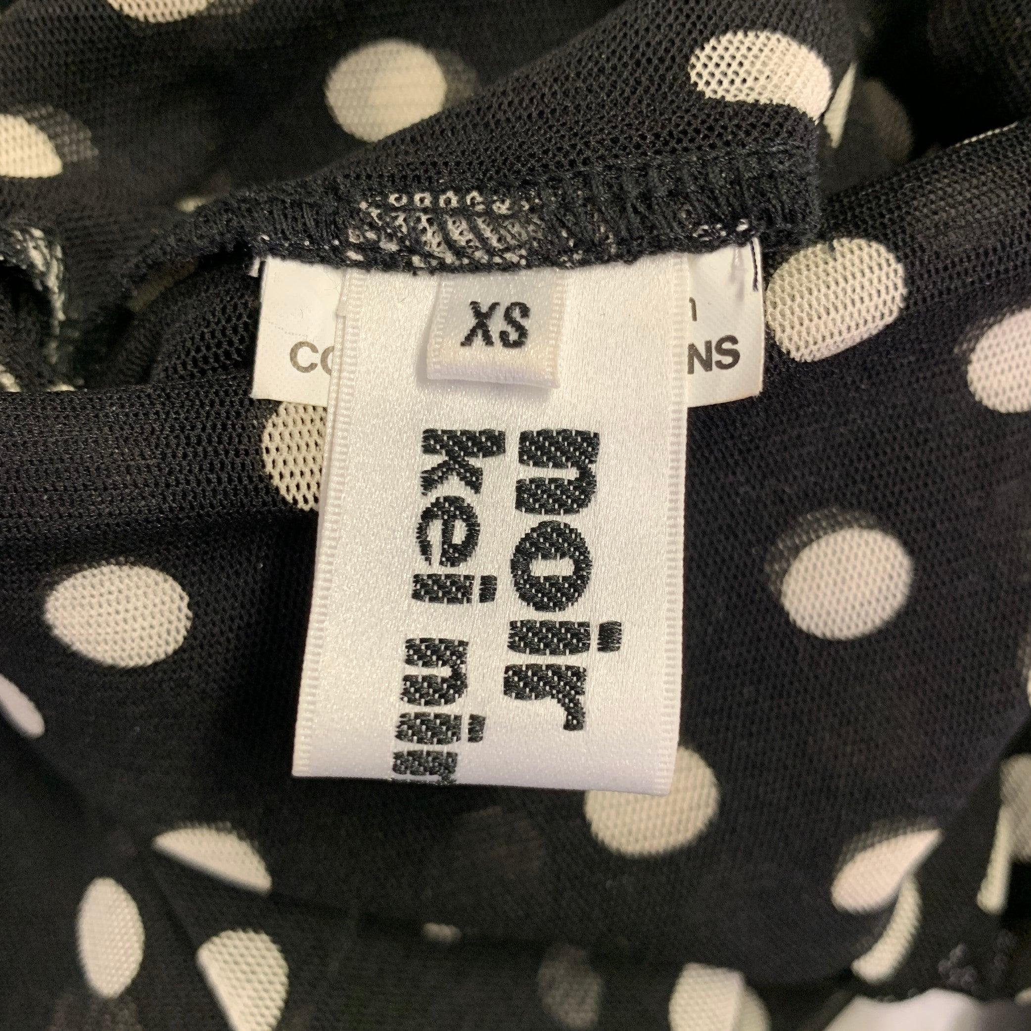 NOIR KEI NINOMIYA Rollkragenpullover aus Polyester in Schwarz und Weiß gepunktet, Größe XS Herren im Angebot