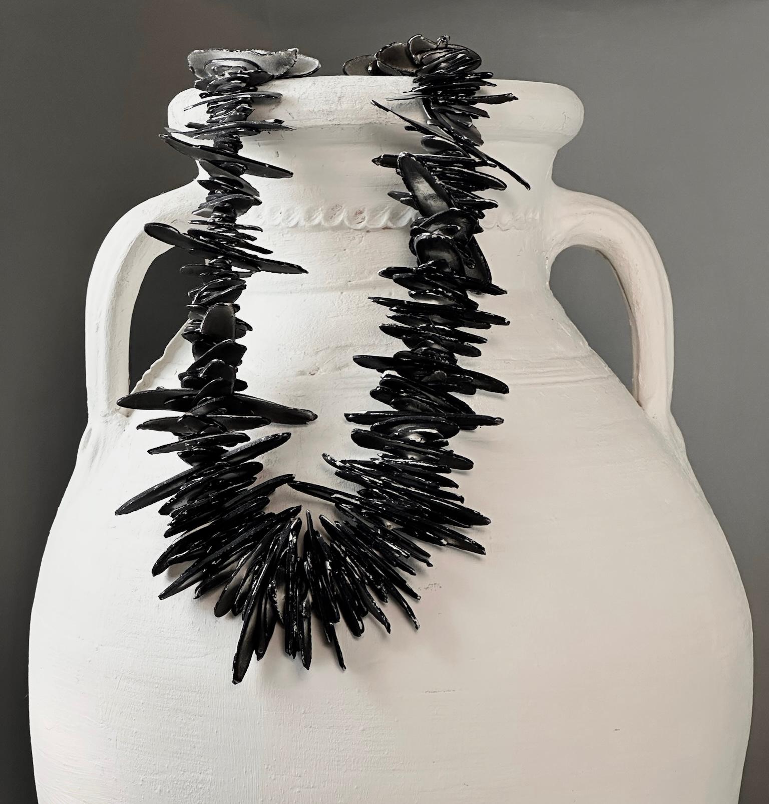 Américain Noir Nobilis Spina Garland en vente