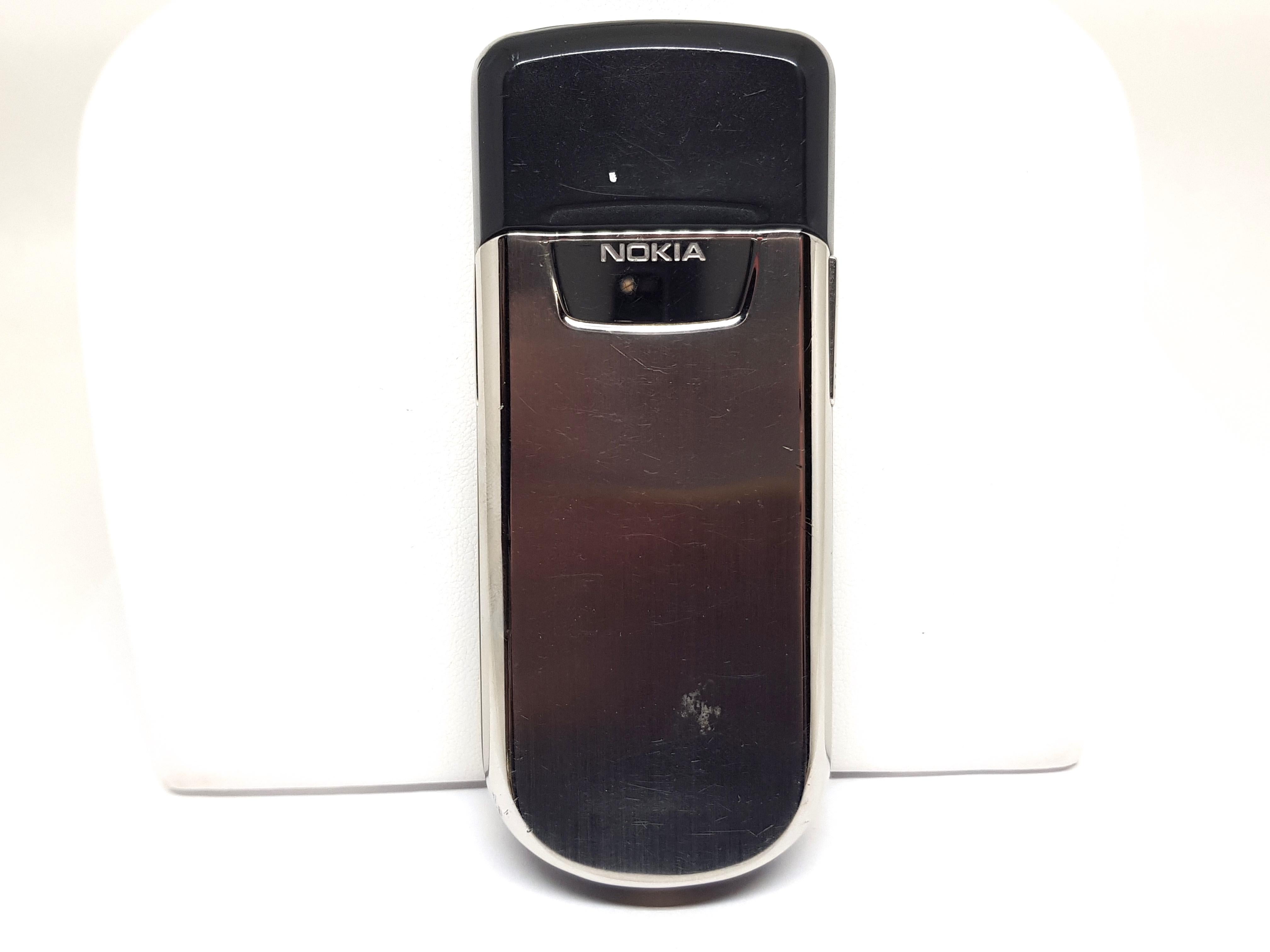 Nokia White Diamond Studded Cell Phone 1