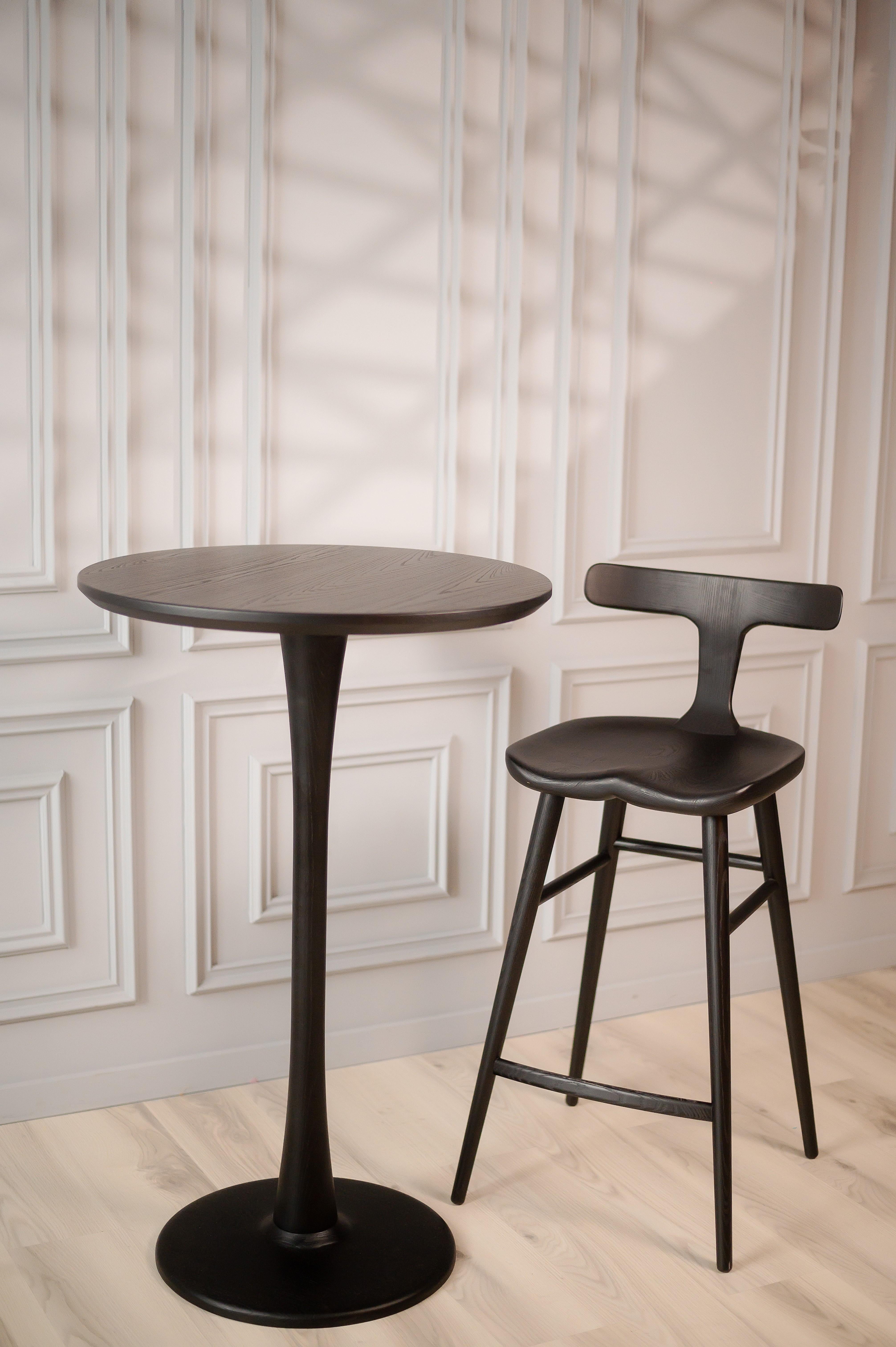 Nolan Black Ash Solid Wood Modern High Bar Table (table de bar haute) en vente 3