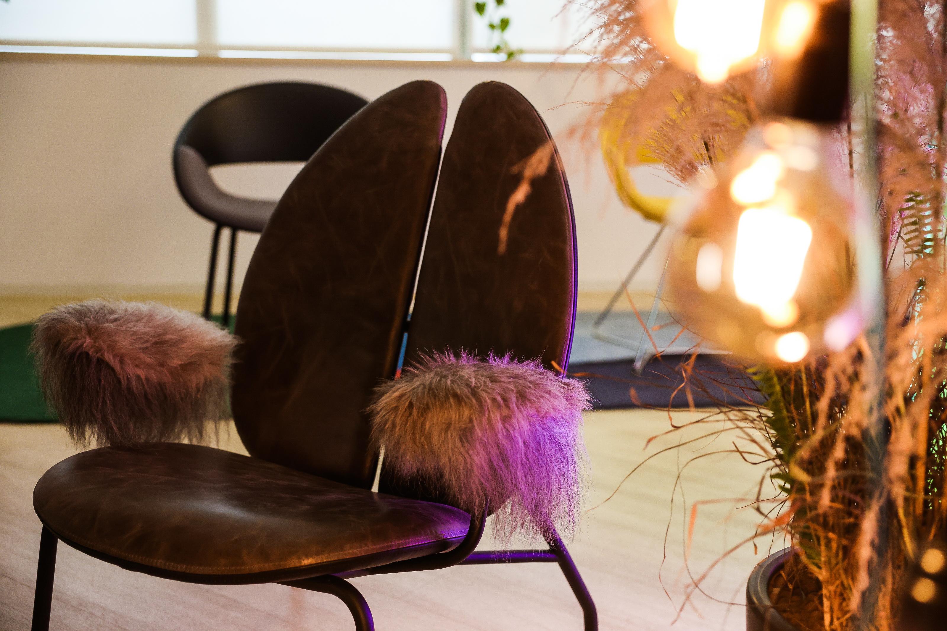 Acciaio Nomad Coffee Lounge Chair Yak  Matsu x KVN Nomadic Collection di Joeri Reynaert in vendita