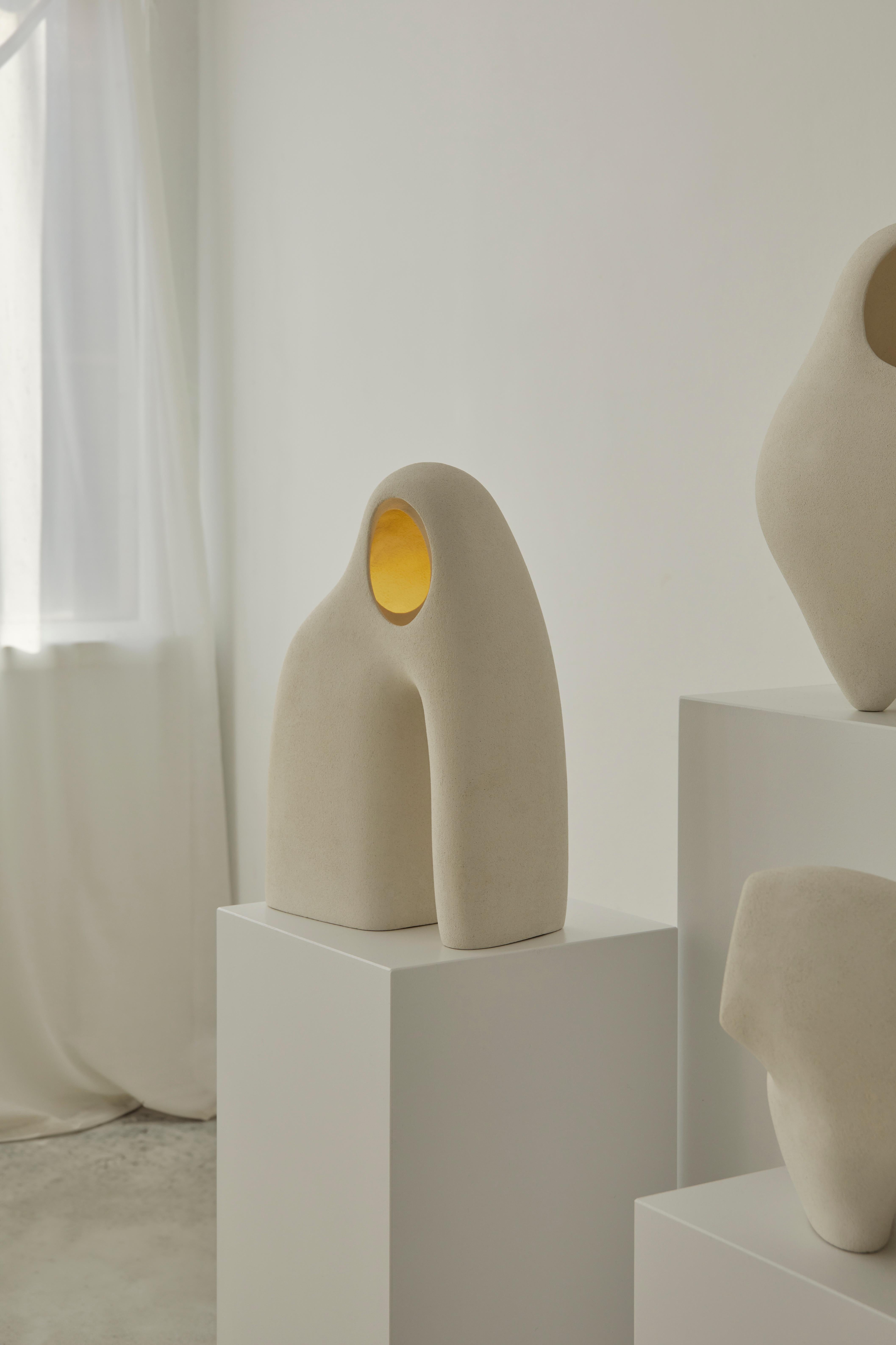 Nomad II:02 Table Lamp in White Sand Stoneware by Sofia Karnukaeva In New Condition For Sale In Geneve, CH