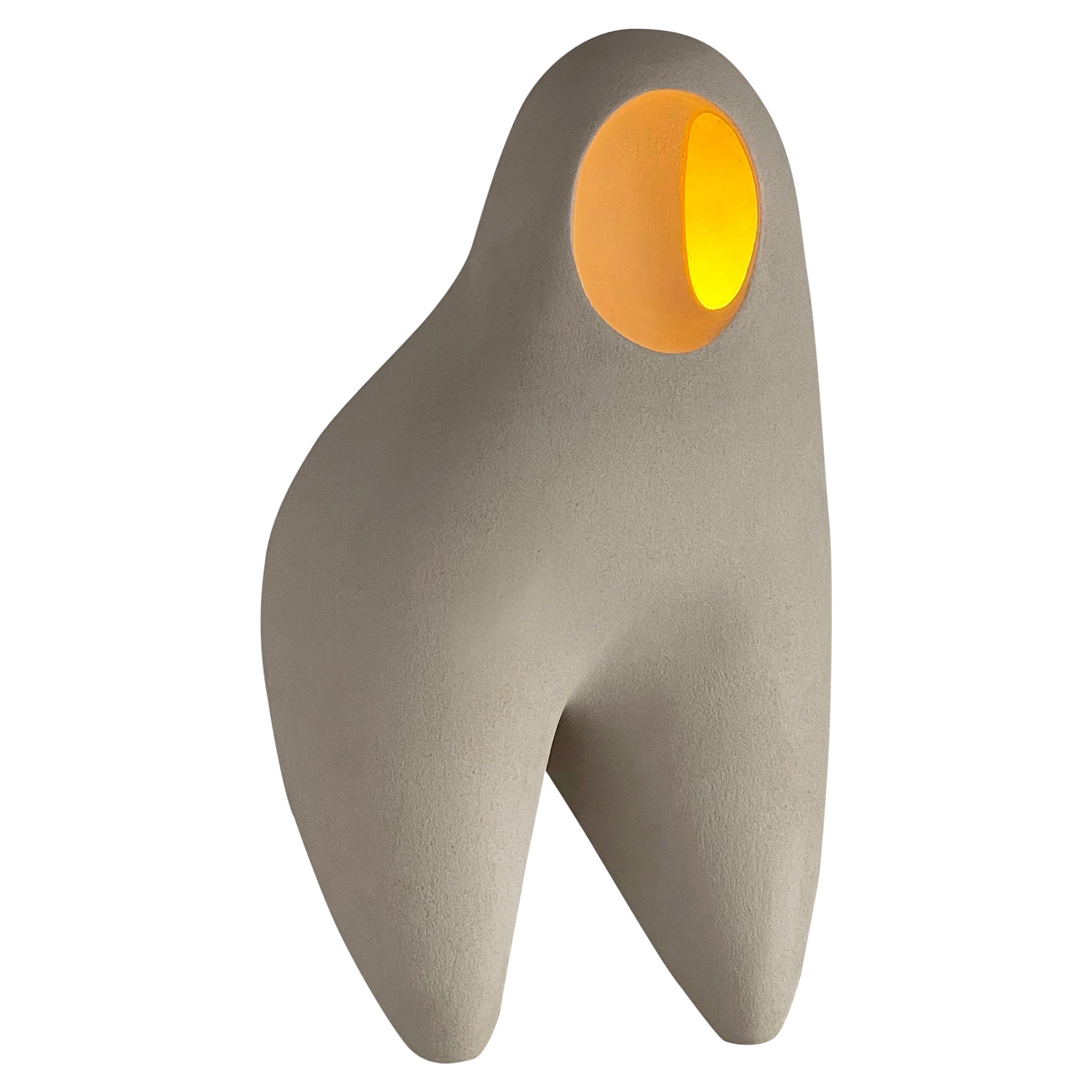 Lampe à poser Nomad II:08 en grès blanc par Sofia Karnukaeva