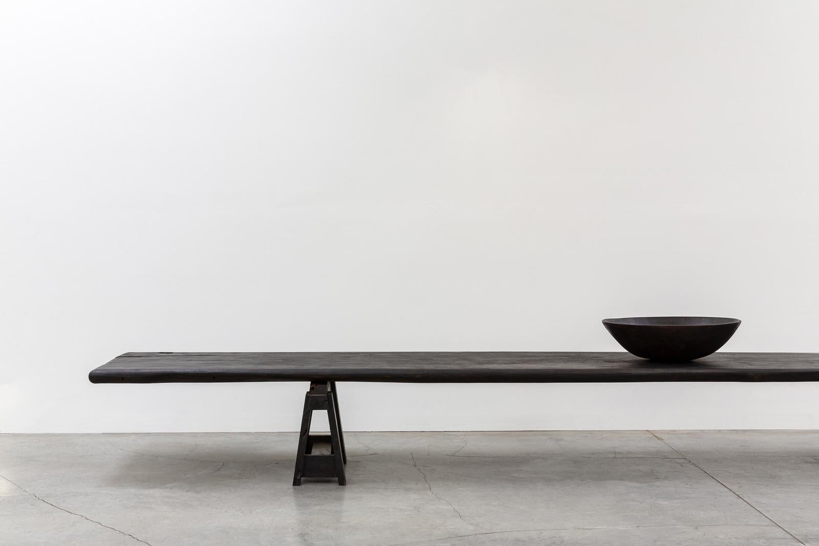 Table en bois exotique Nomad de CEU Studio, représentée par Tuleste Factory en vente 1