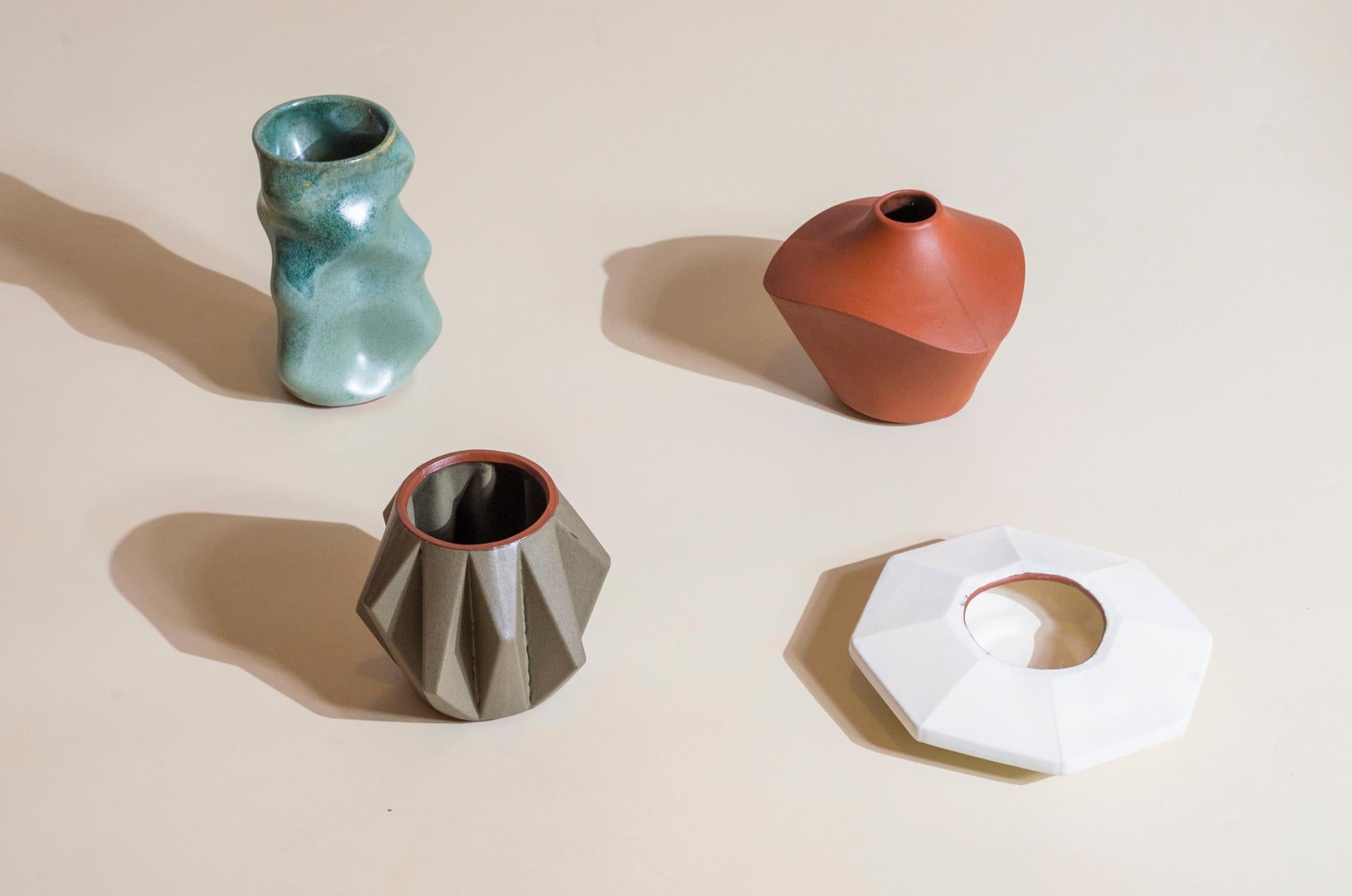 Nomad is a modular system of vases that can be used in infinite ways. The modules were created to work either alone or fitted together vertically (totem) or horizontally to generate the most varied compositions, adapting to different scales, spaces,