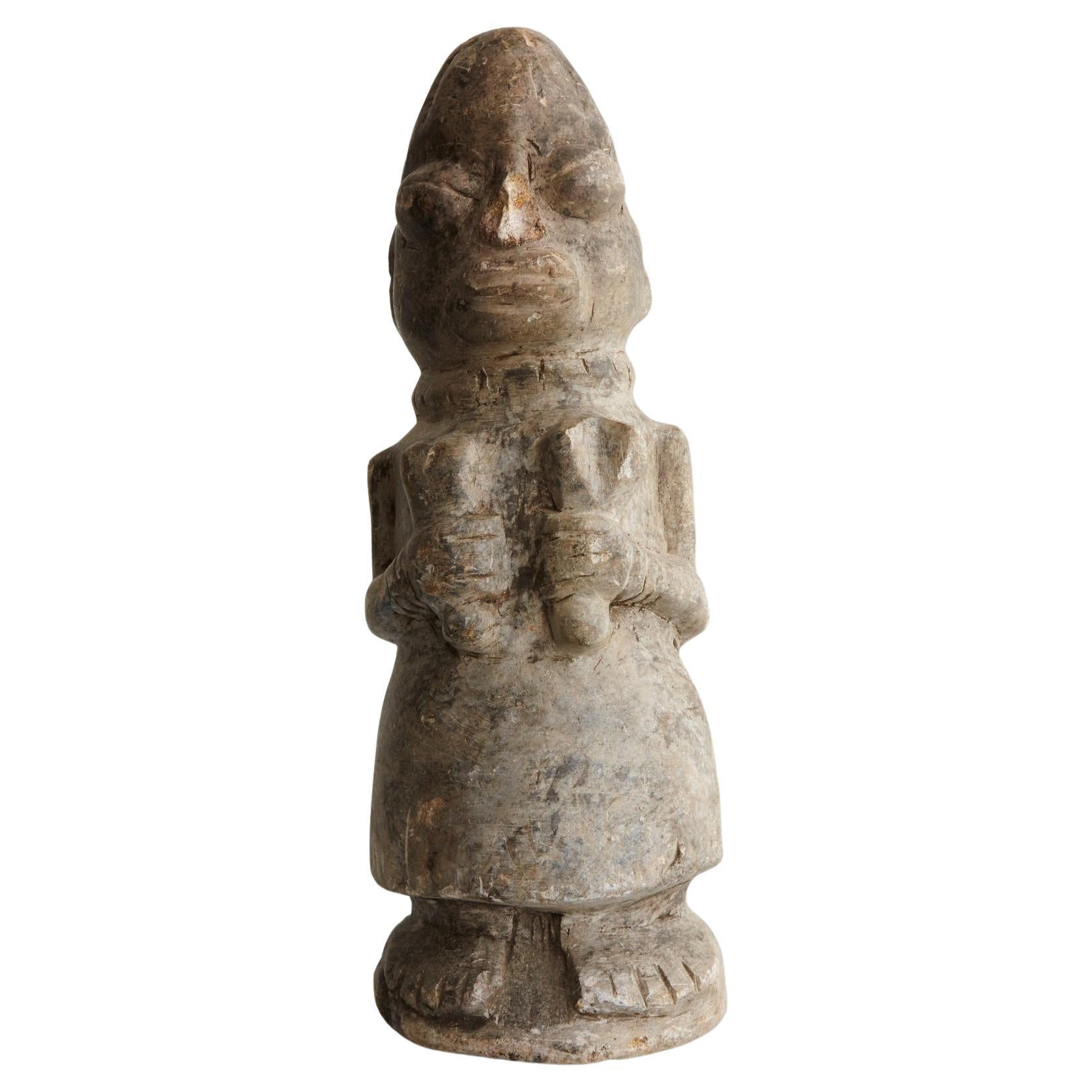 Nomoli - Carved Stone Figurine, Kissi People, Sierra Leone, 19th Century For Sale
