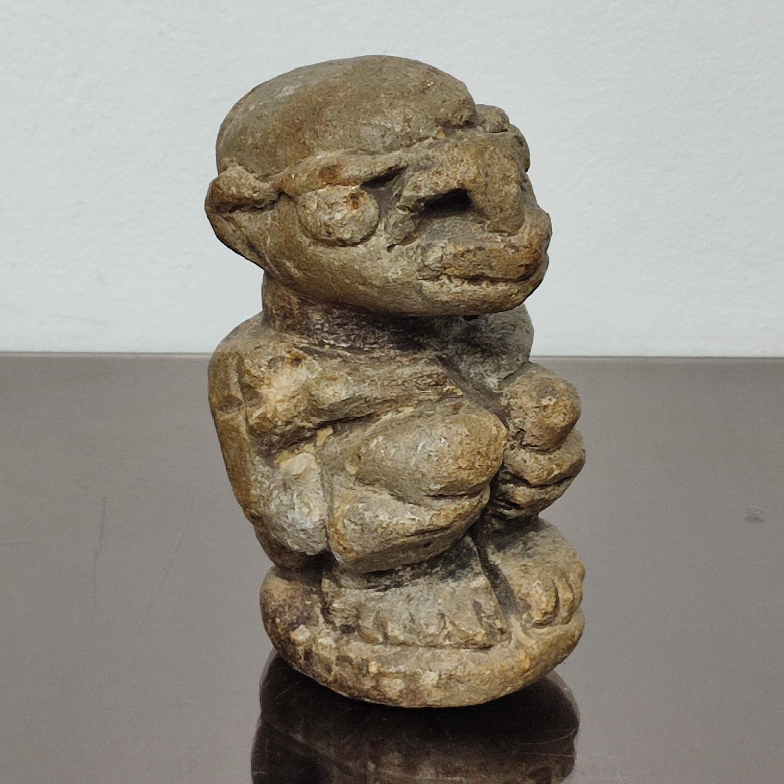 Nomoli-Steinfigur, Sierra Leone, Kissi, Tribal Art (Sierra-leonisch) im Angebot
