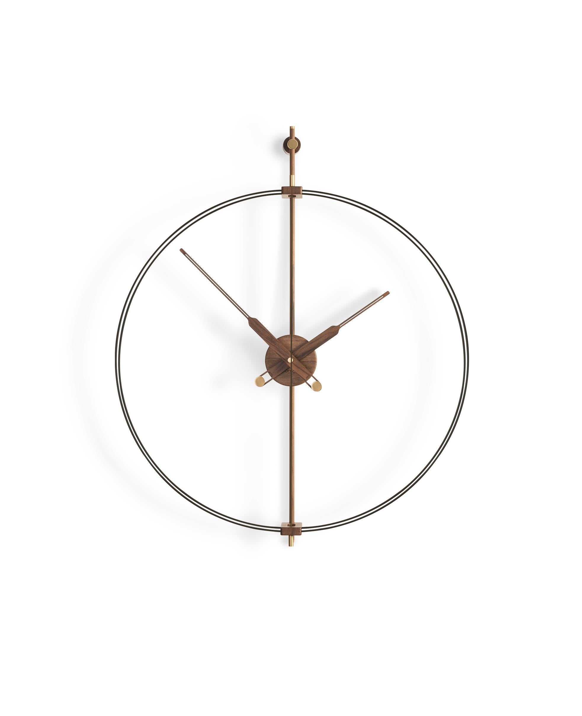 Fibre de verre Horloge murale Barcelona Premium Nomon Mini d'Andres Martinez en vente