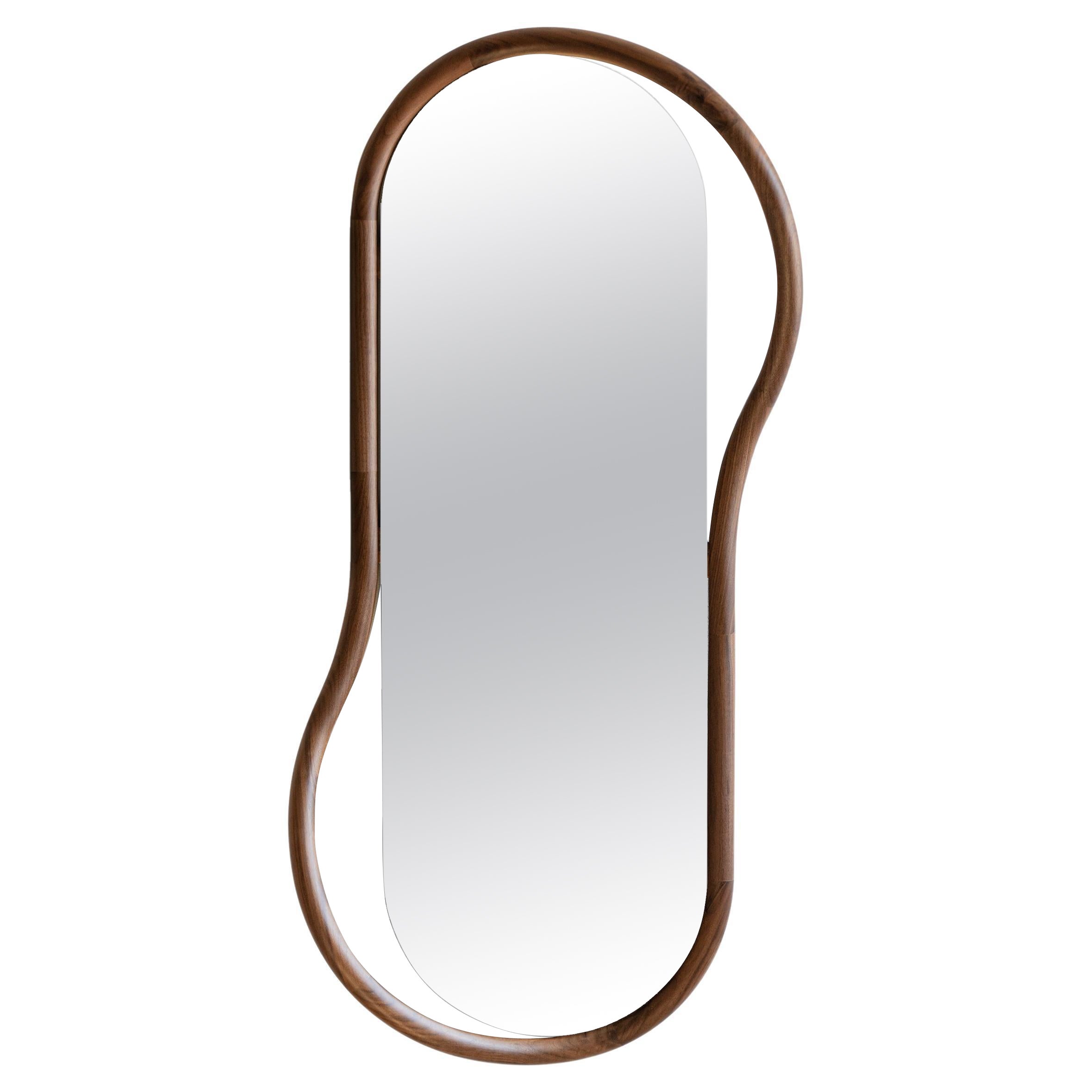 Nomon Unut Oval di Goula Figuera Design Studio A