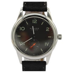 NOMOS Club Campus 38 Nacht Ref. 738 / 12452 Box
Papiere 2023