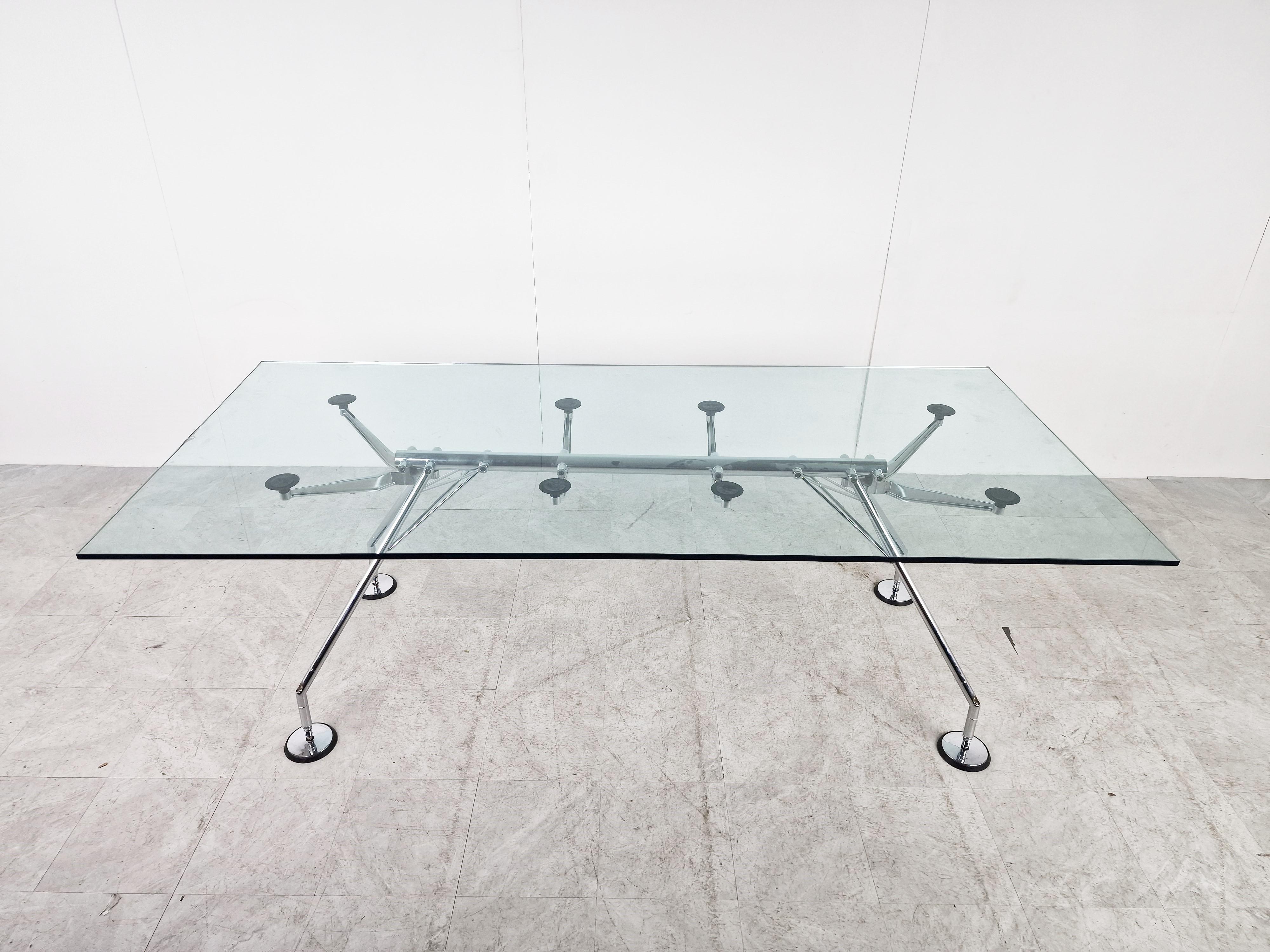 Nomos Dining Table by Norman Foster for Tecno, 1980s 4