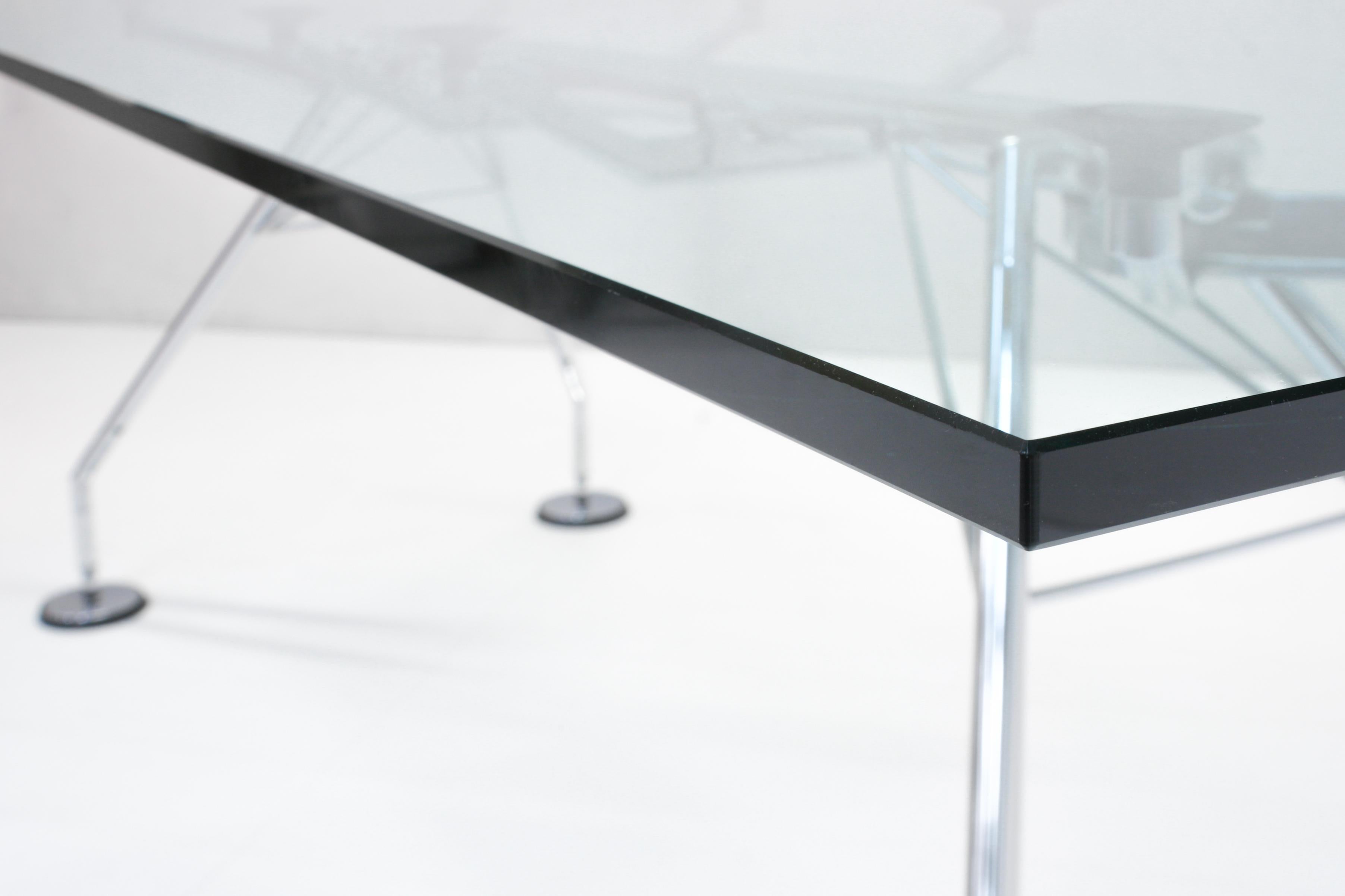Nomos Dining Table by Norman Foster for Tecno, 1980s 3