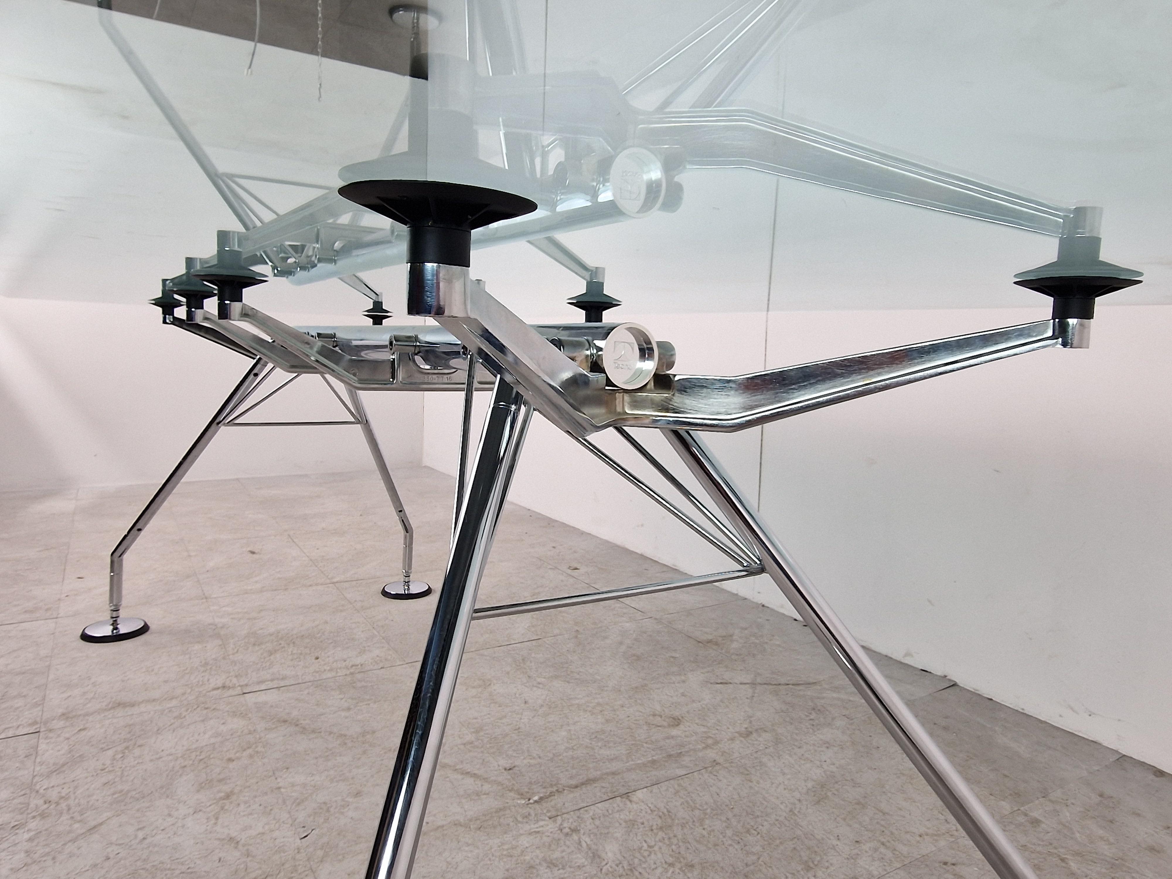 Nomos Dining Table by Norman Foster for Tecno, 1980s 3