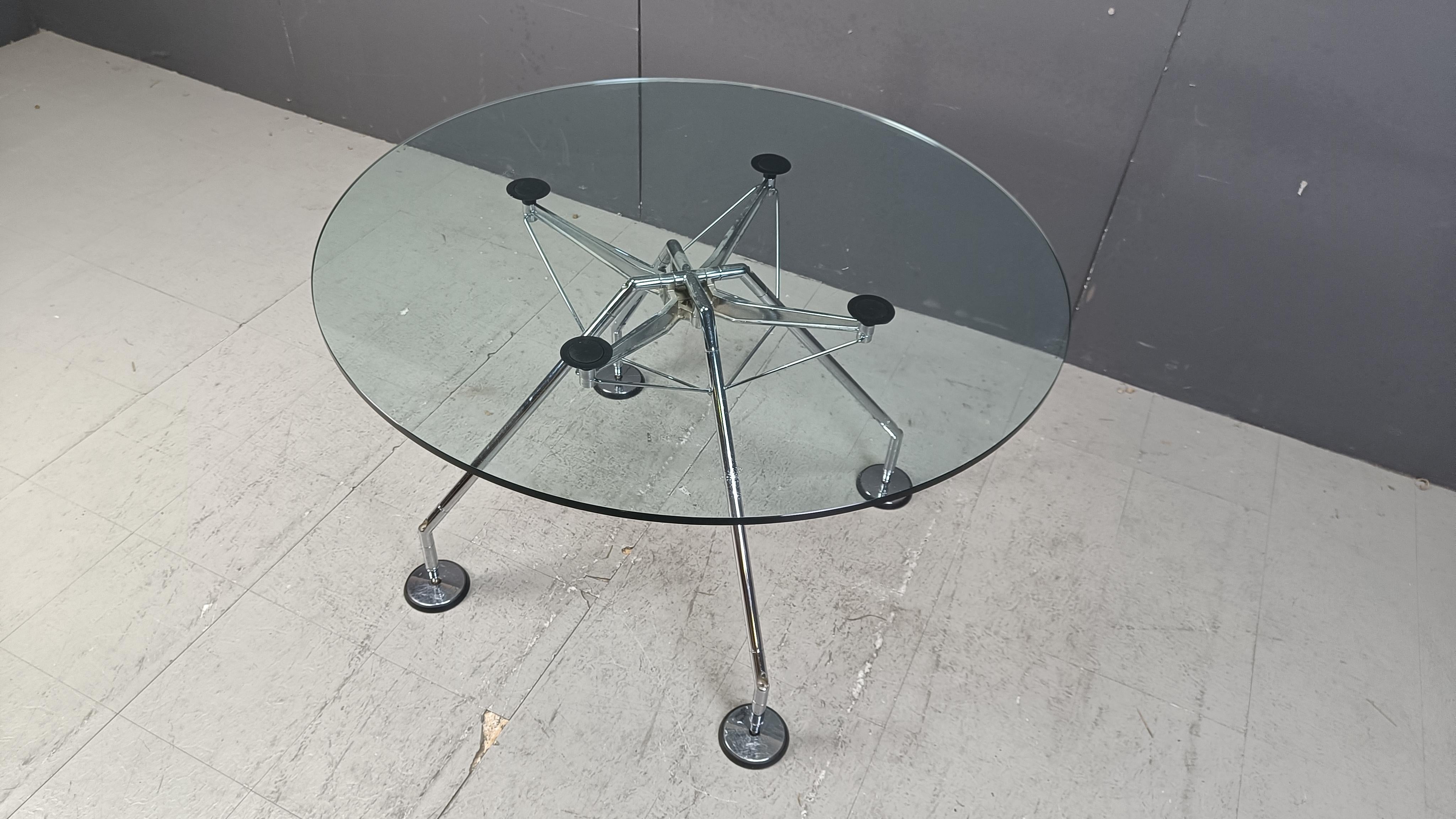 Nomos Dining Table by Norman Foster for Tecno, 1990s 3