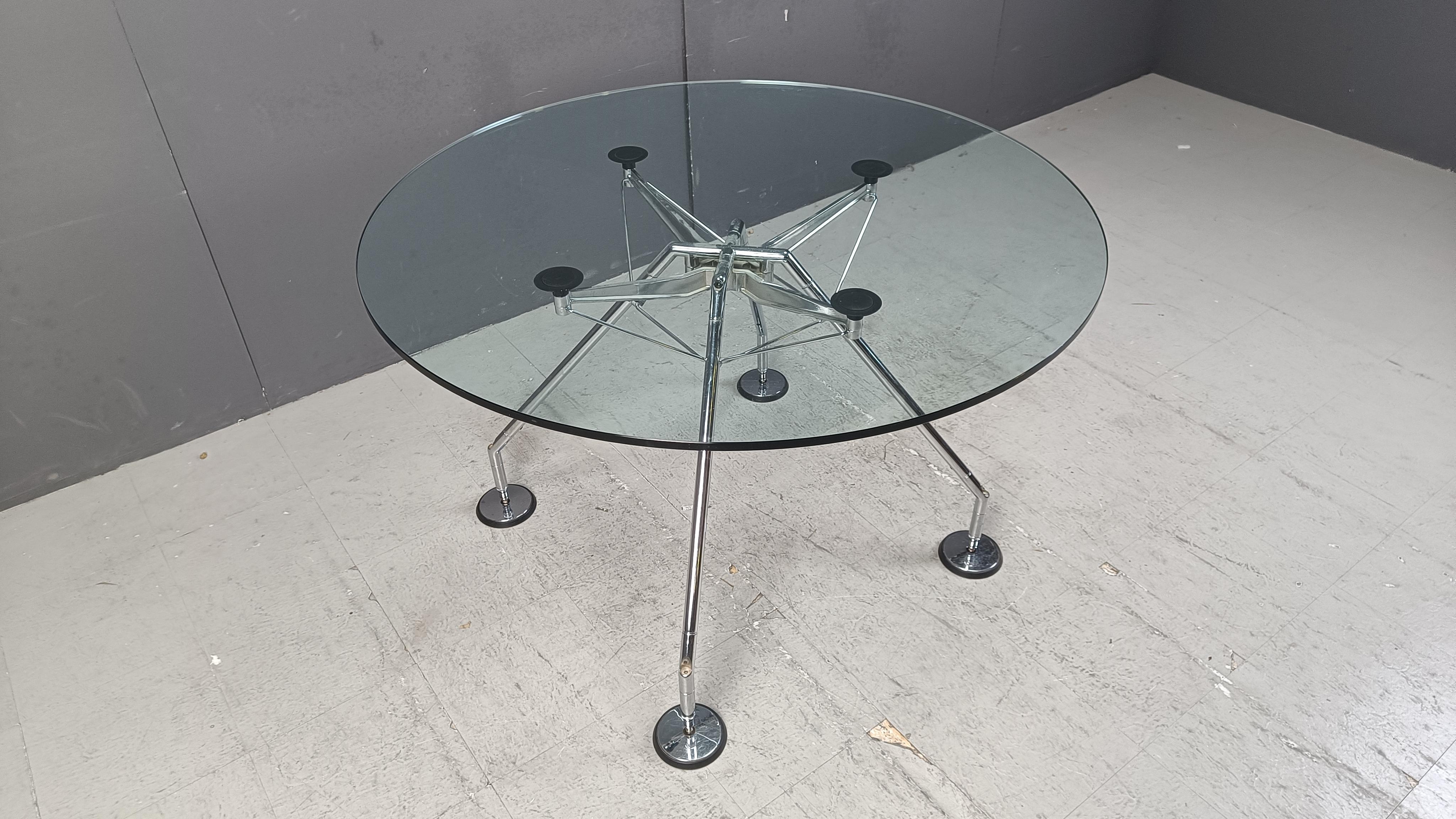 Nomos Dining Table by Norman Foster for Tecno, 1990s 4