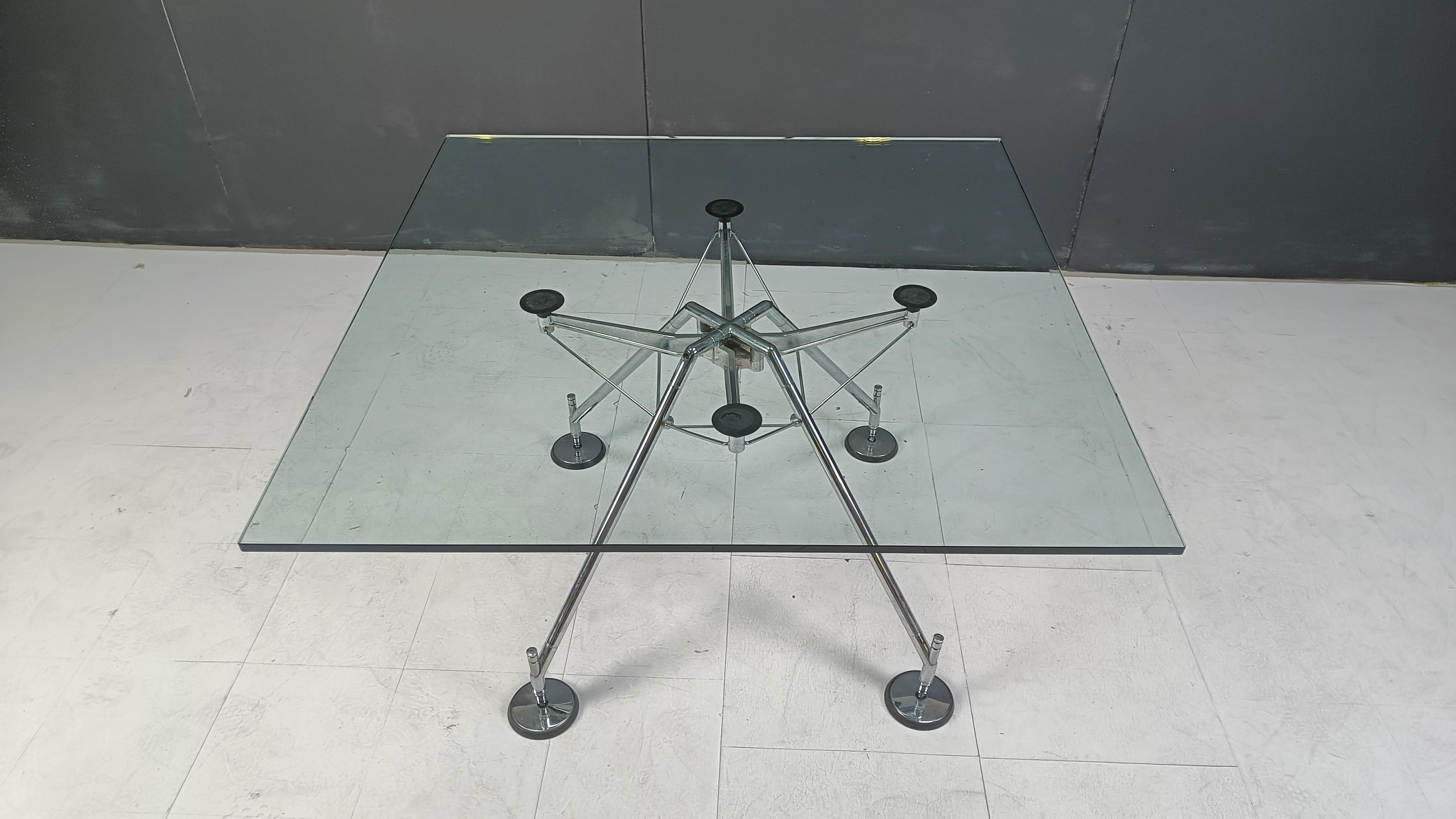 Late 20th Century Nomos Dining Table by Norman Foster for Tecno, 1990s