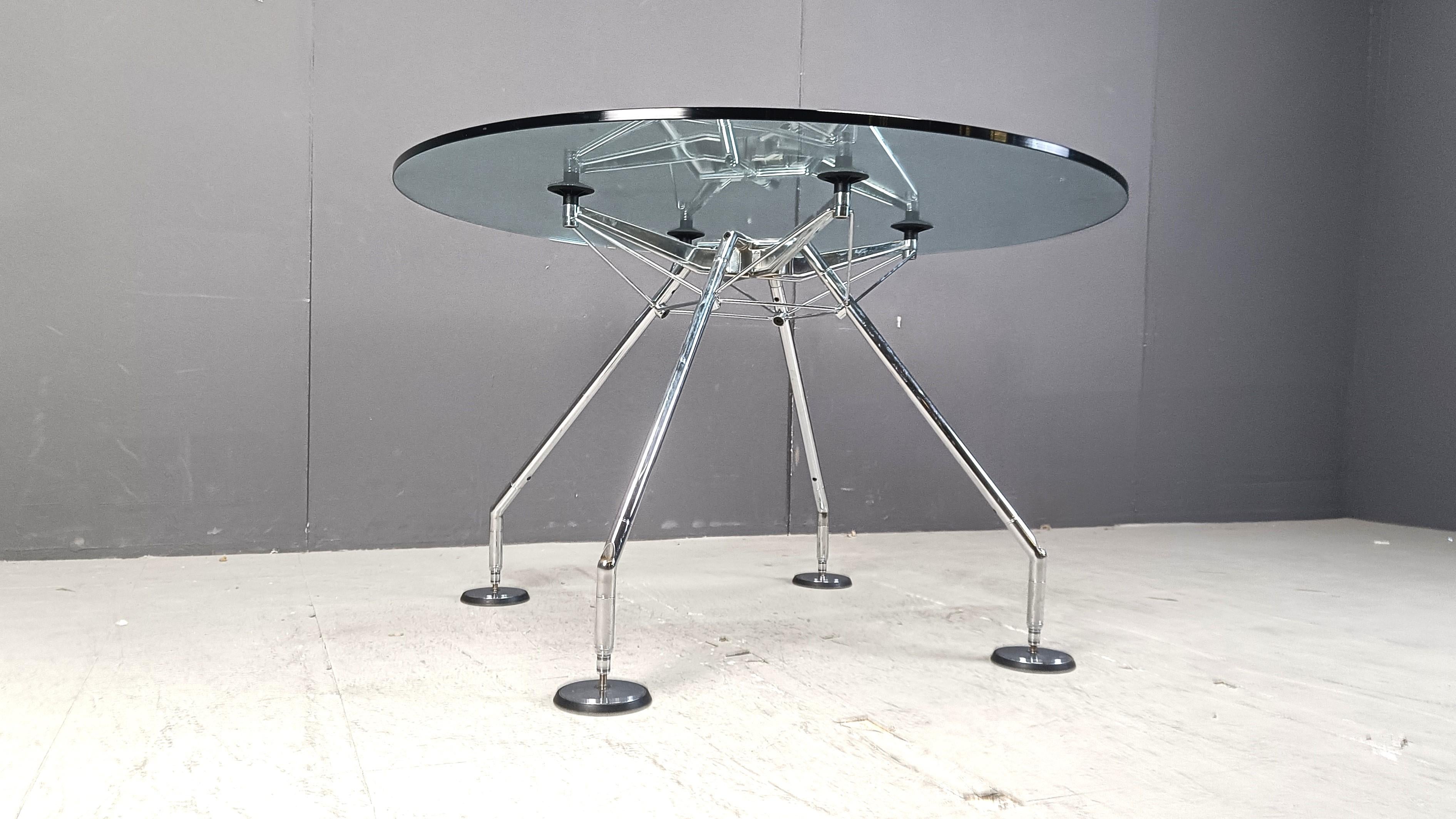 Nomos Dining Table by Norman Foster for Tecno, 1990s 1
