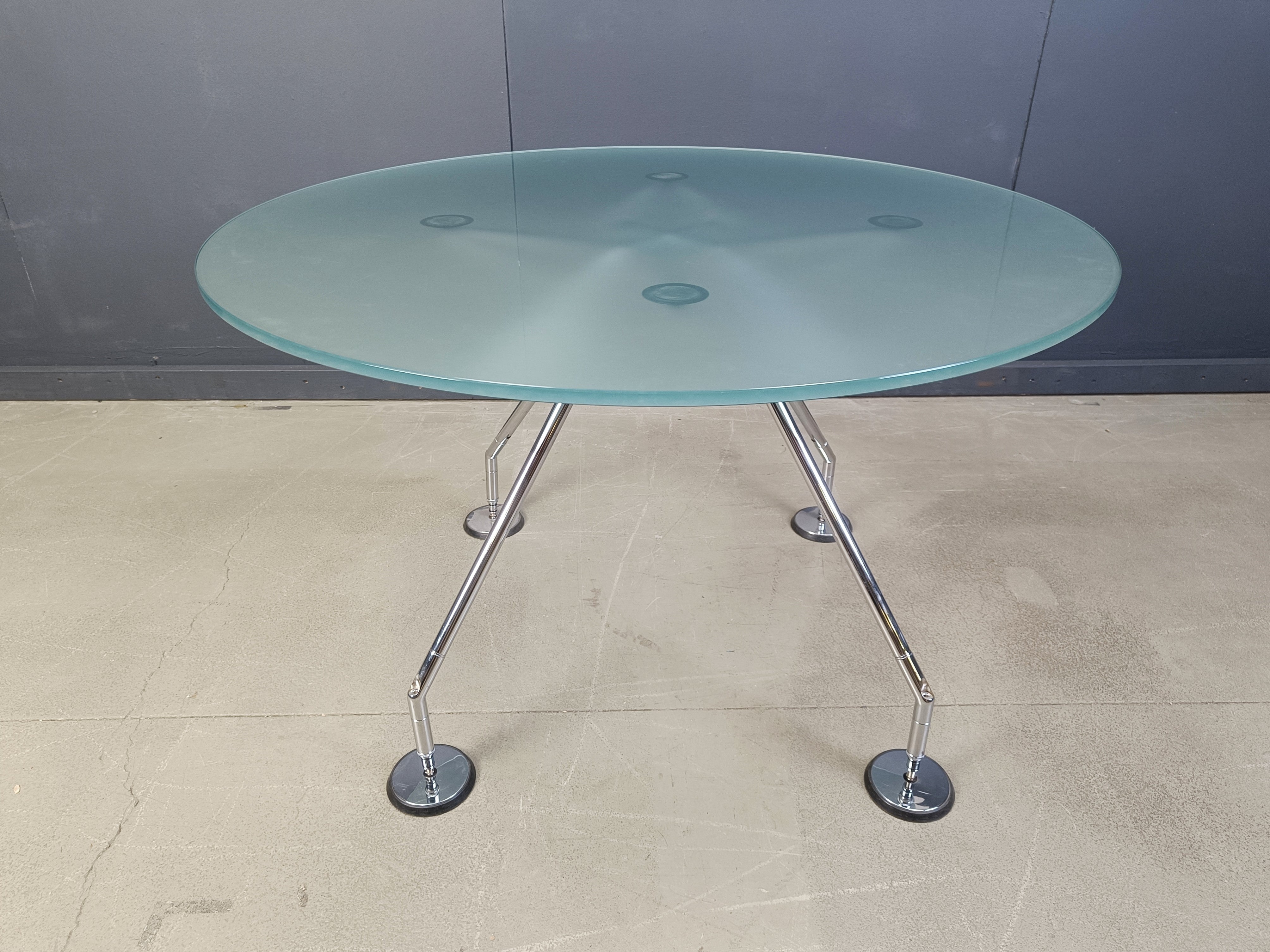 Nomos Dining Table by Norman Foster for Tecno, 1990s For Sale