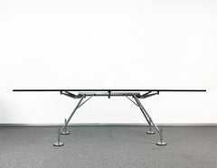 Table Nomos 1986 par Norman Foster pour Tecno Italie 1980 Salle à manger ou conférence
