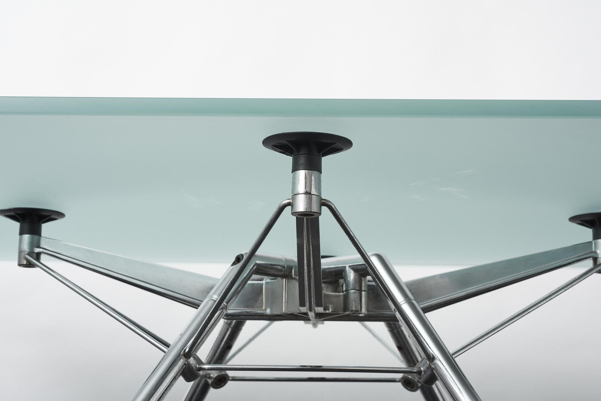 Frosted Nomos table by Norman Foster by Tecno