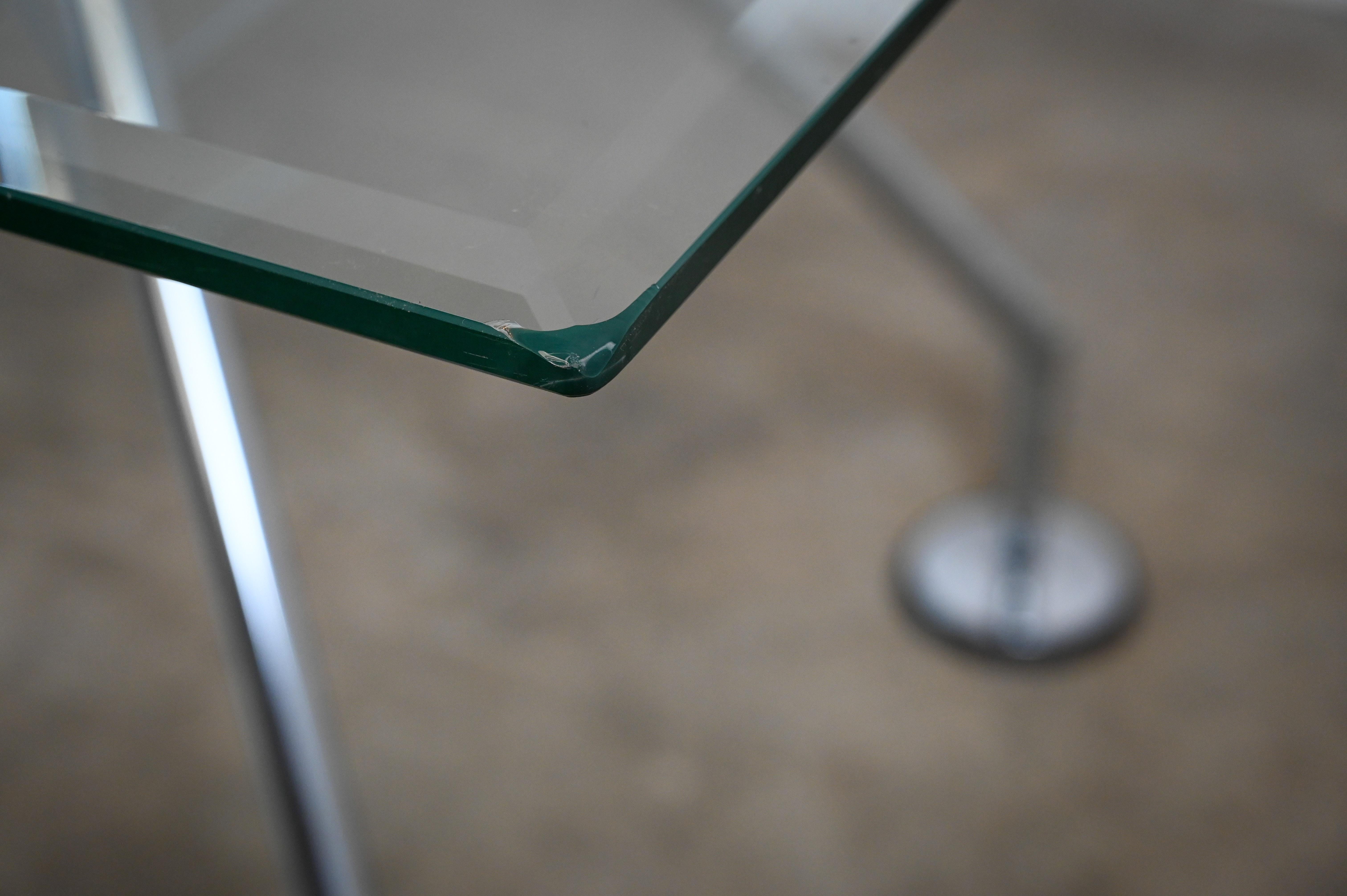 Nomos Table by Norman Foster for Tecno Italy  1