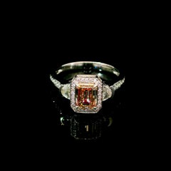 1.04 Carat Fancy Brownish Pink VS2 Clarity Diamond