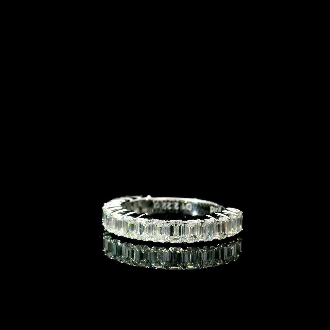 2.22 Carat G-H Colour VS Clarity Diamond In New Condition For Sale In บางรัก, TH