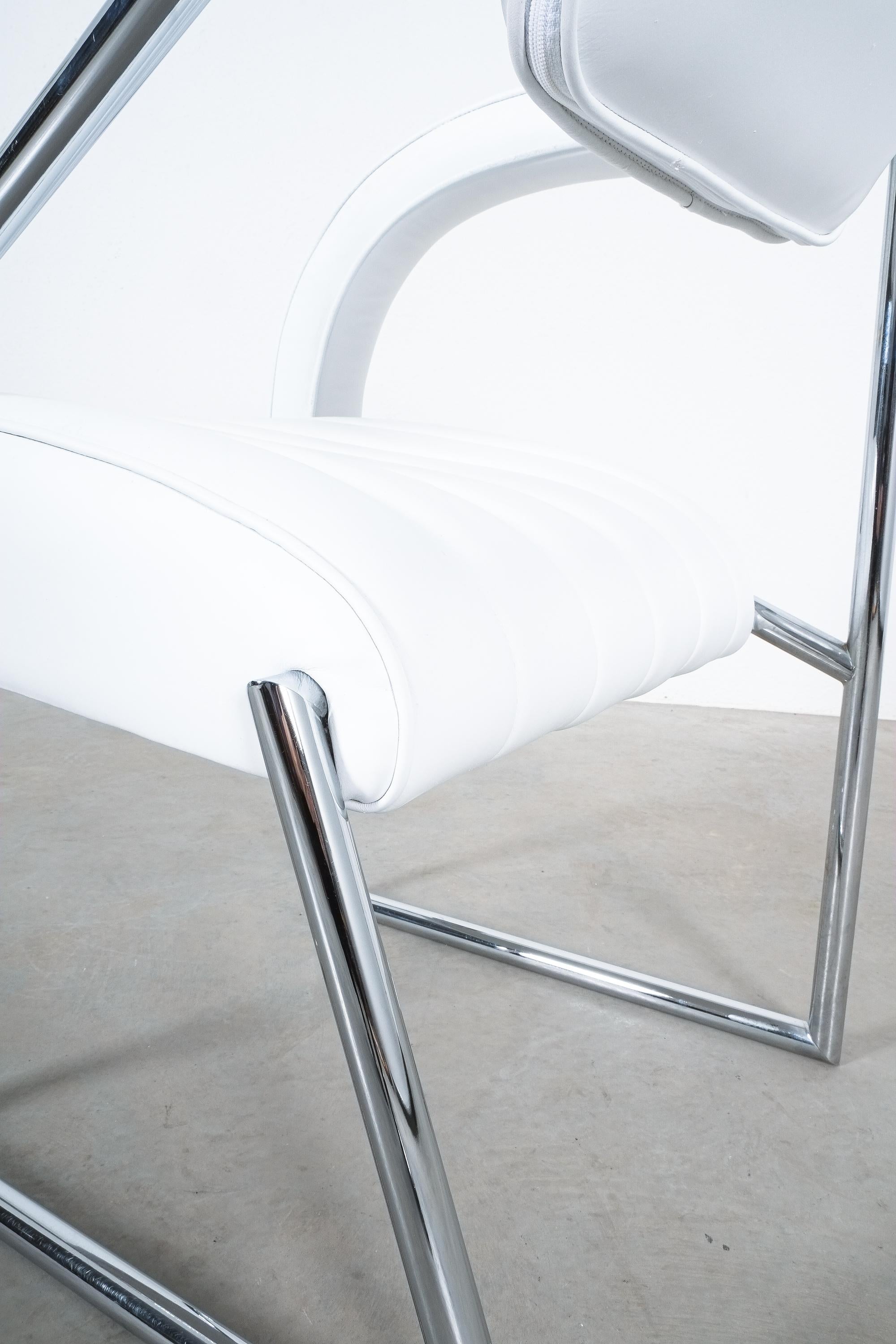 Non Conformist Chair by Eileen Gray, Designed 1926, Chrome White Leather 2