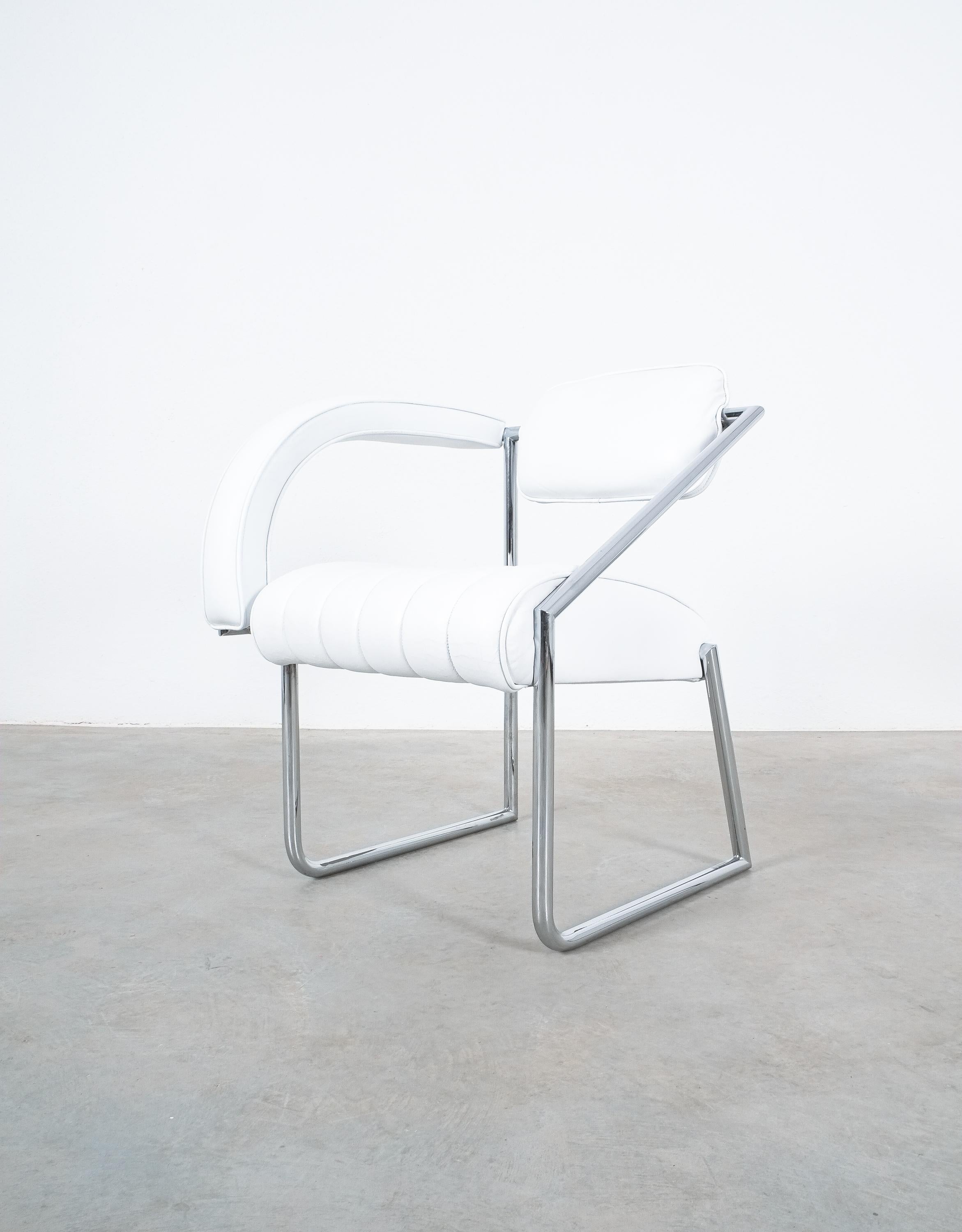 Non Conformist Chair by Eileen Gray, Designed 1926, Chrome White Leather 5