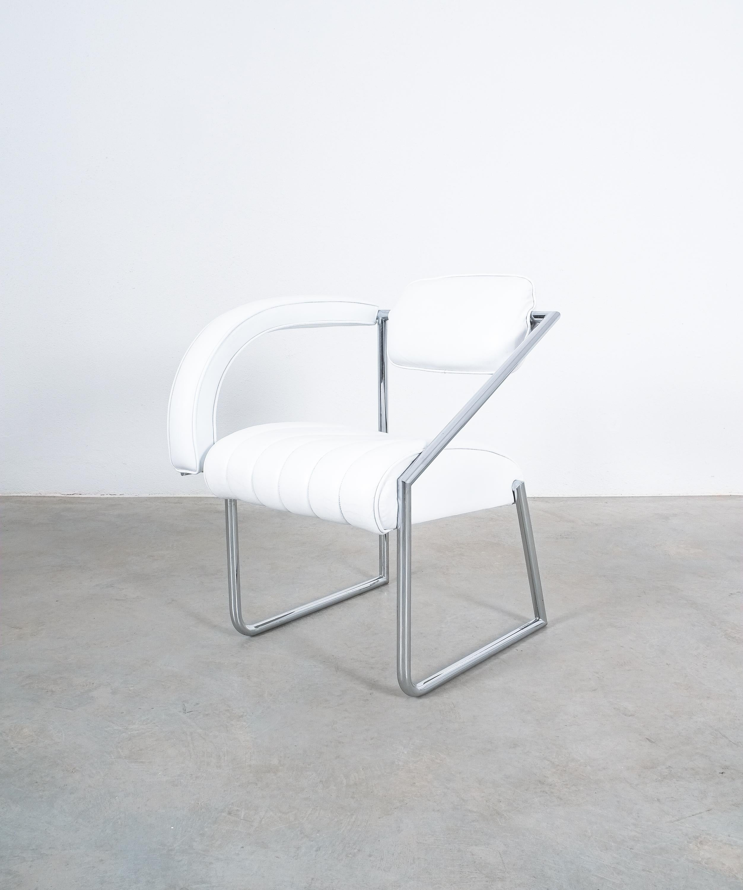 Non Conformist Chair by Eileen Gray, Designed 1926, Chrome White Leather 6