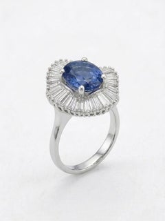 Non-Heated Ceylon Sapphire Diamond Ring in 18K White Gold, 5.85 Carat Oval cut