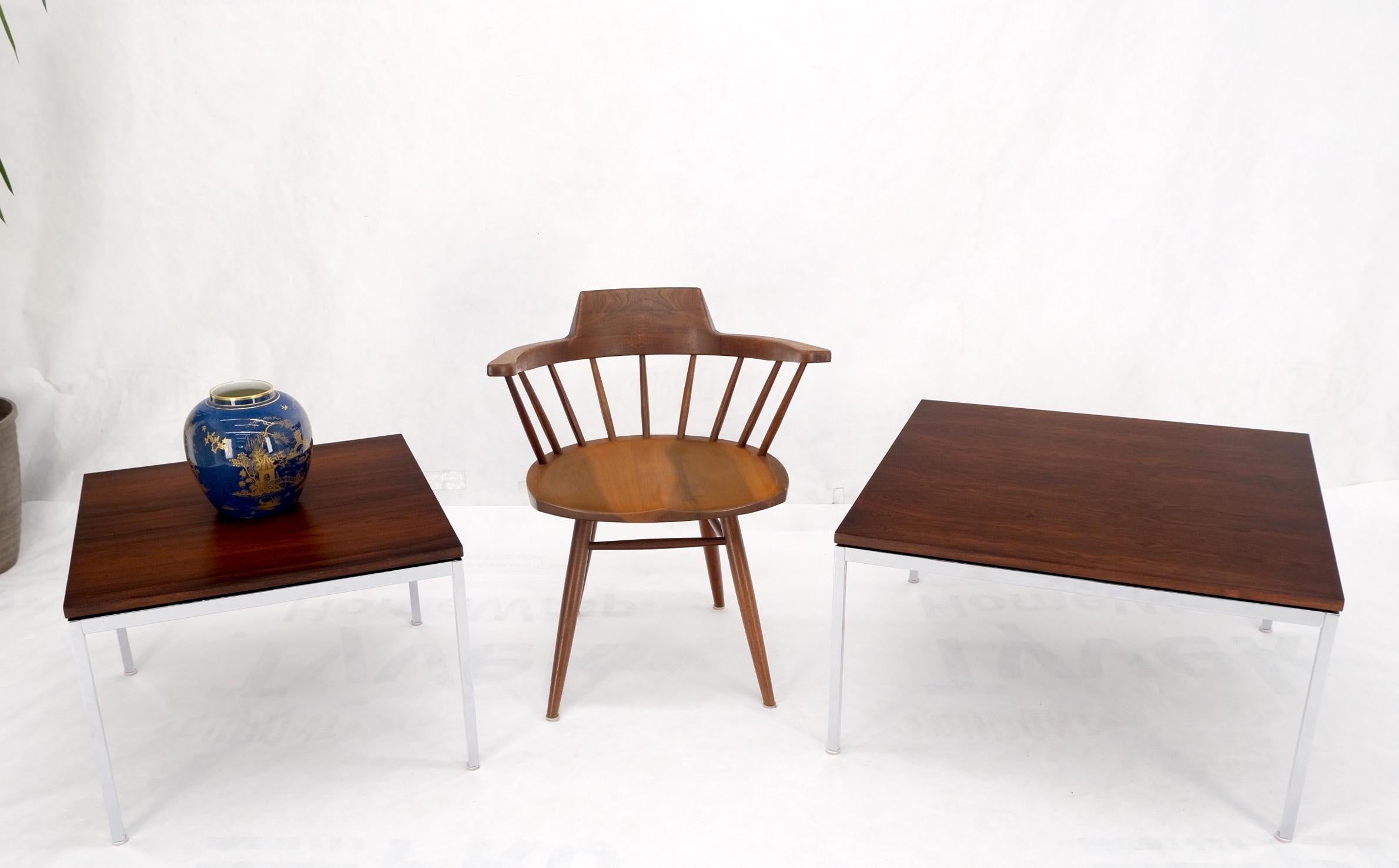 Paire de tables d'appoint Knoll carrées et rondes en bois de rose non assorties et supports menthe en vente 6
