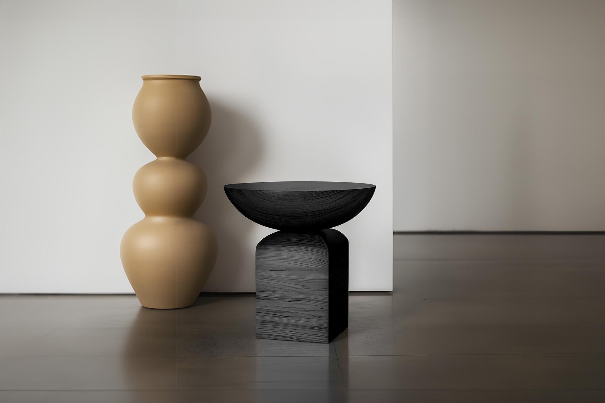 XXI secolo e contemporaneo Tavolino Eleg 7, Wood massiccio, eleganza scultorea in vendita