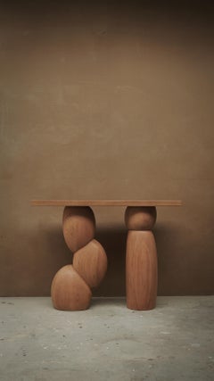 NONO Elefante Table 48, Luxurious Solid Wood Finish
