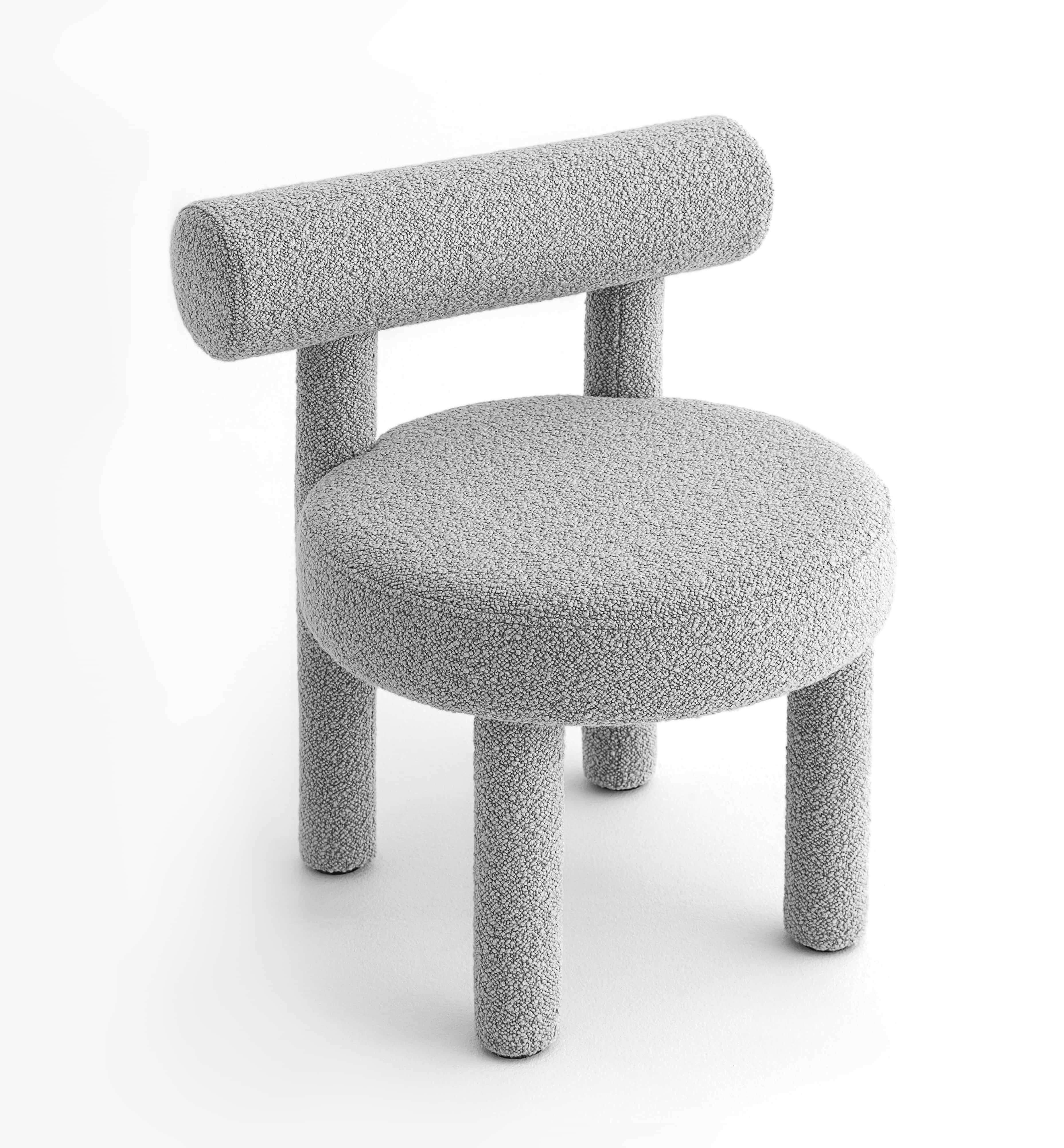 NOOM Gropius Esszimmerstuhl CS1 Dedar Karakorum (21. Jahrhundert und zeitgenössisch) im Angebot