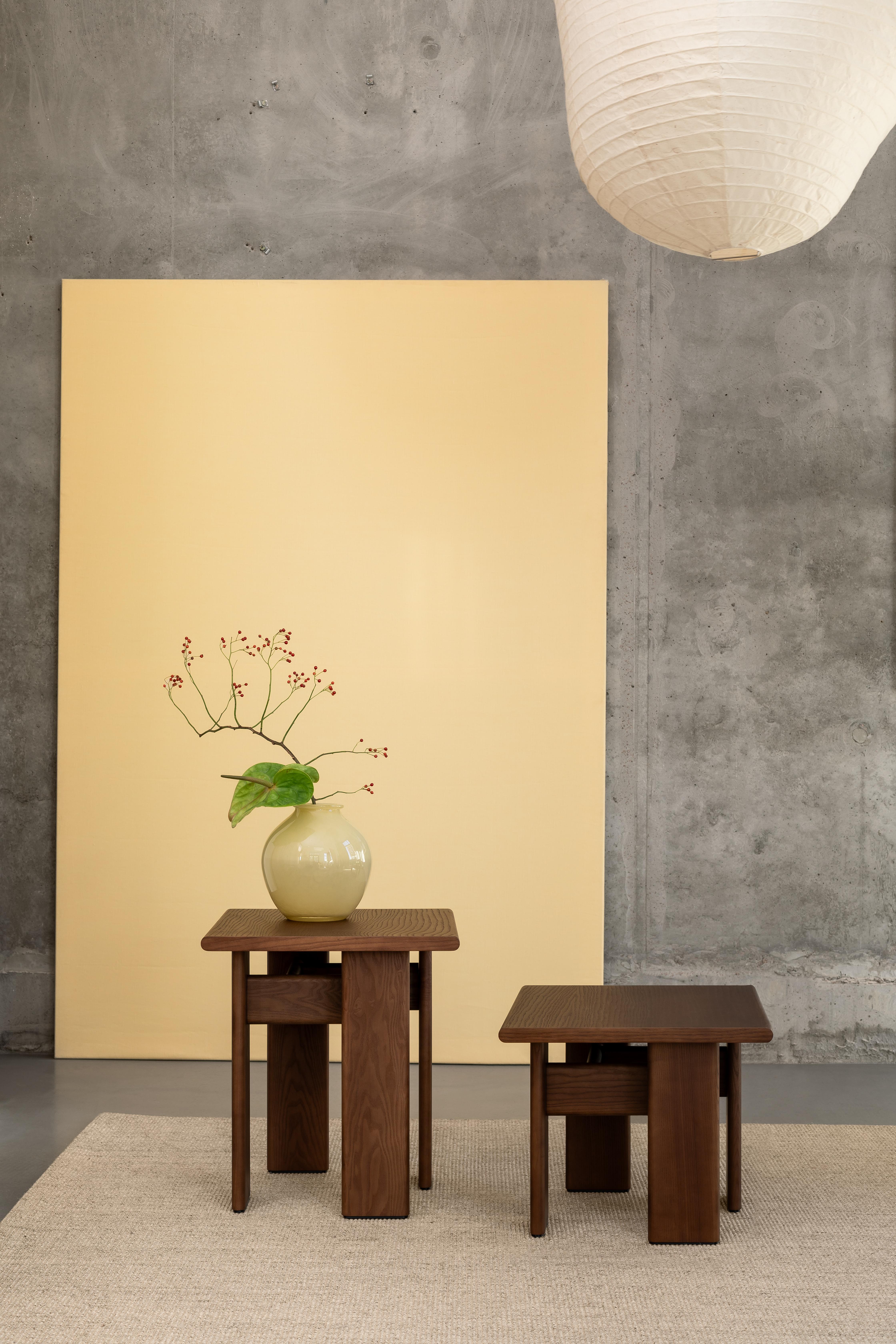 By Noom

Designed By Kateryna Sokolova

The Archipen Coffee Table 2 continues the sculptural design language of the Archipen Collection, achieving a refined minimalist geometry through the thoughtful intersection of its vertical and horizontal