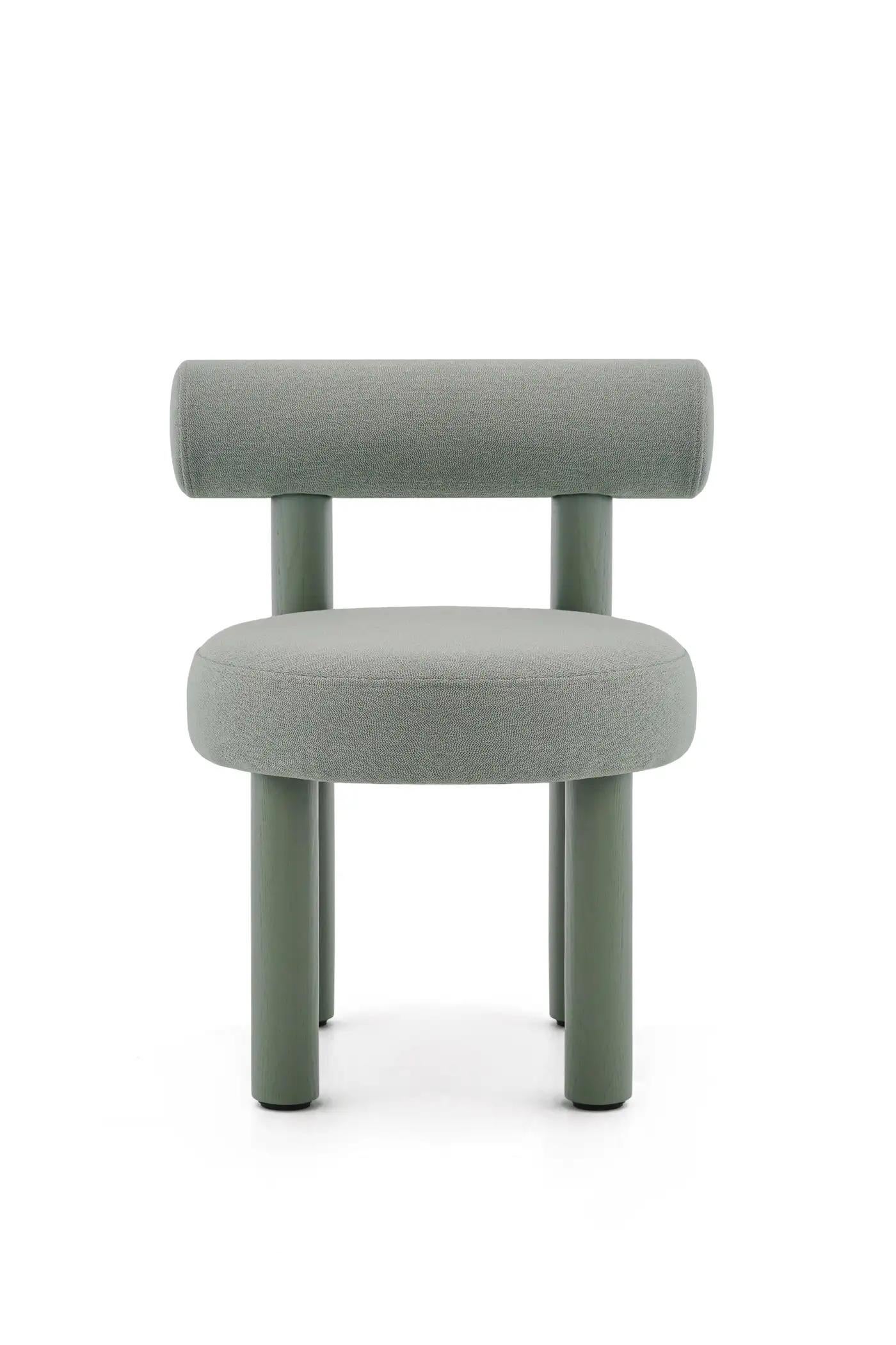 Designed By Kateryna Sokolova

The Gropius Chair, designed by Kateryna Sokolova, is a striking blend of modernist elegance and ergonomic comfort. Inspired by the Bauhaus movement, it features clean lines, minimalist design, and impeccable