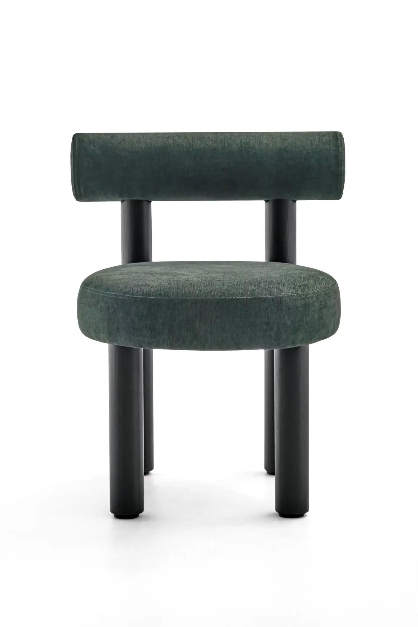 NOOM Home Gropius CS2 Stuhl Ranger-Stoff (Handgefertigt) im Angebot