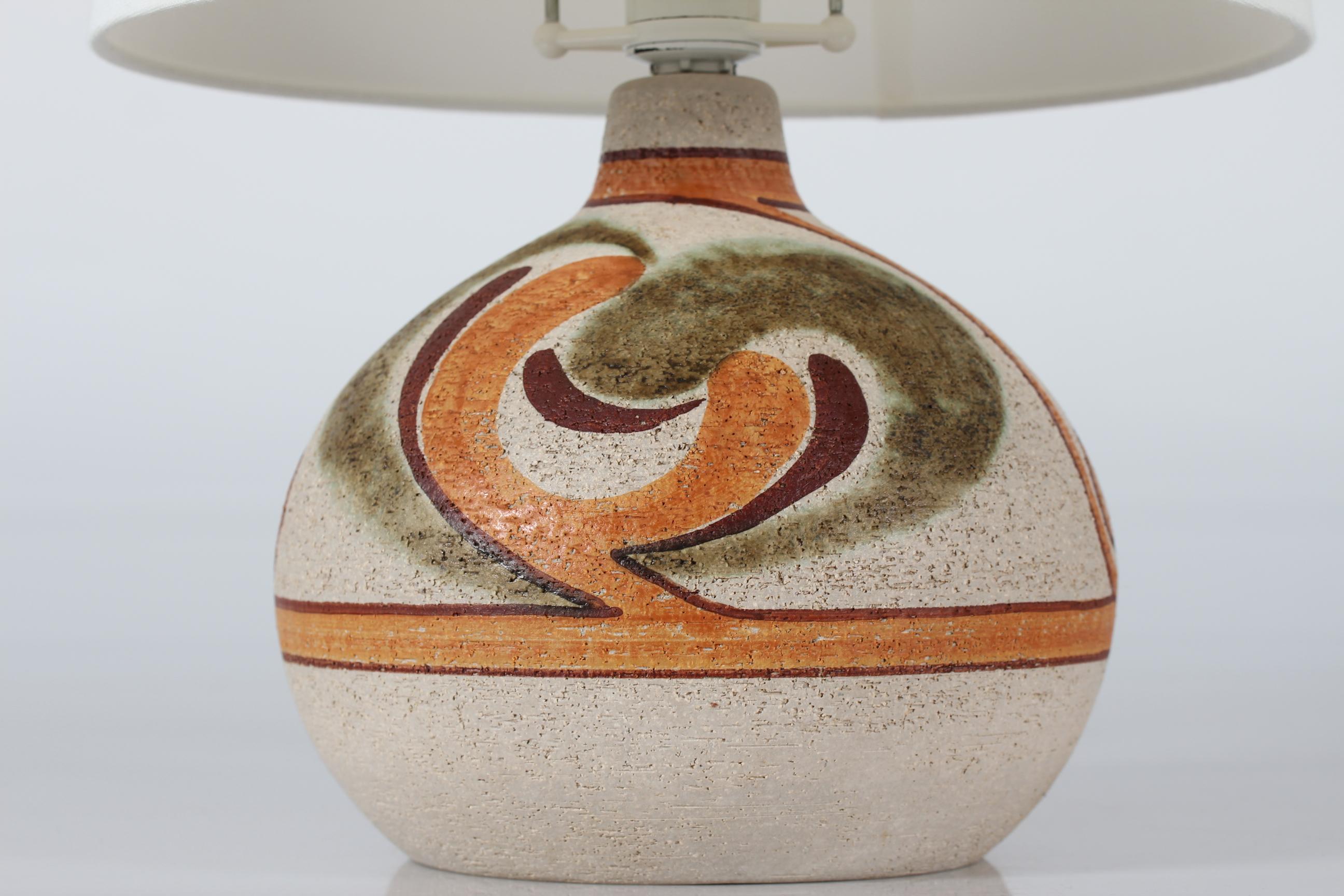 Danish Noomi Backhausen Artistic and Rustic Søholm Stoneware Table Lamp - Denmark 1960s For Sale