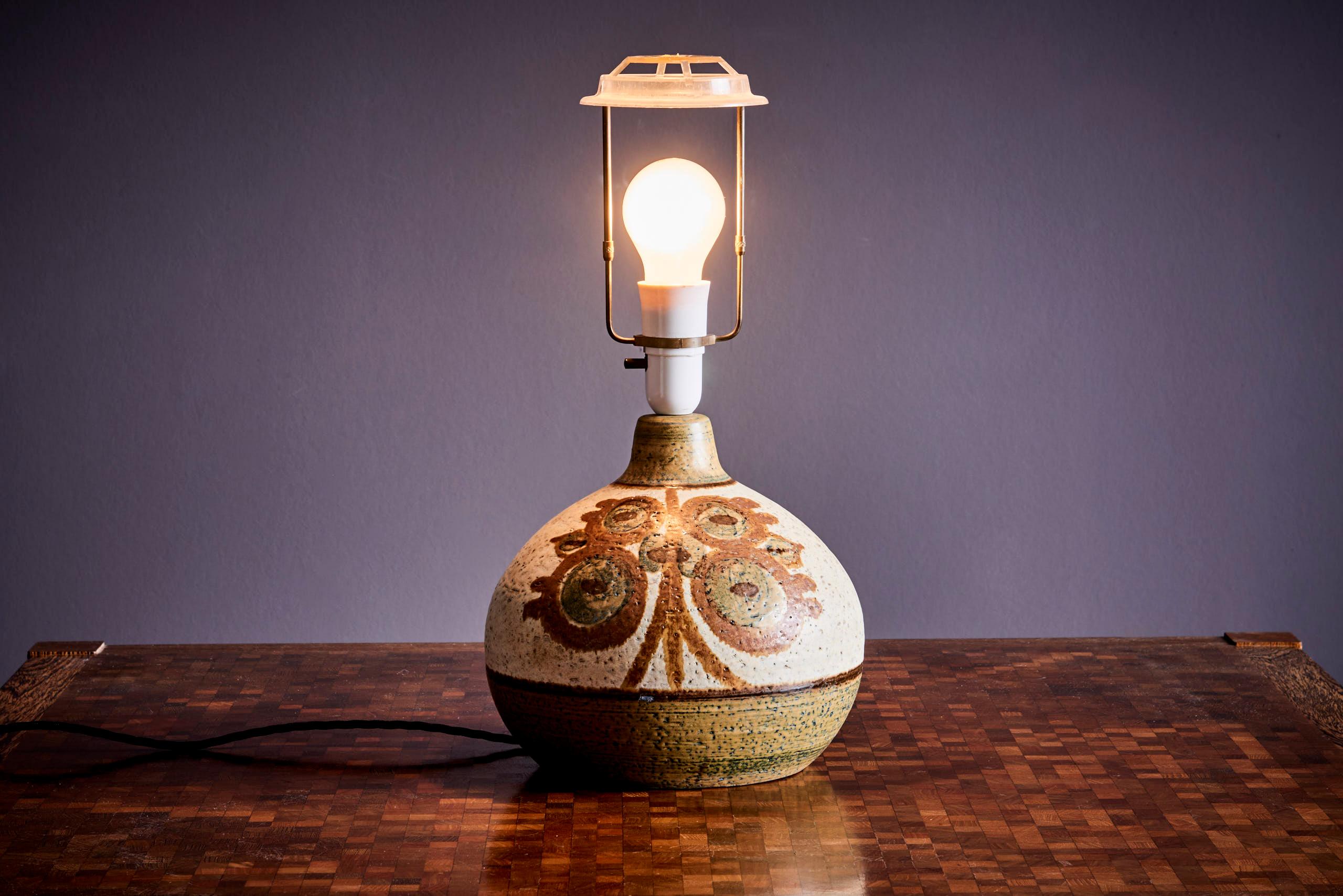 Lampe de table en céramique Noomi Backhausen, par Soholm Bon état - En vente à Berlin, DE