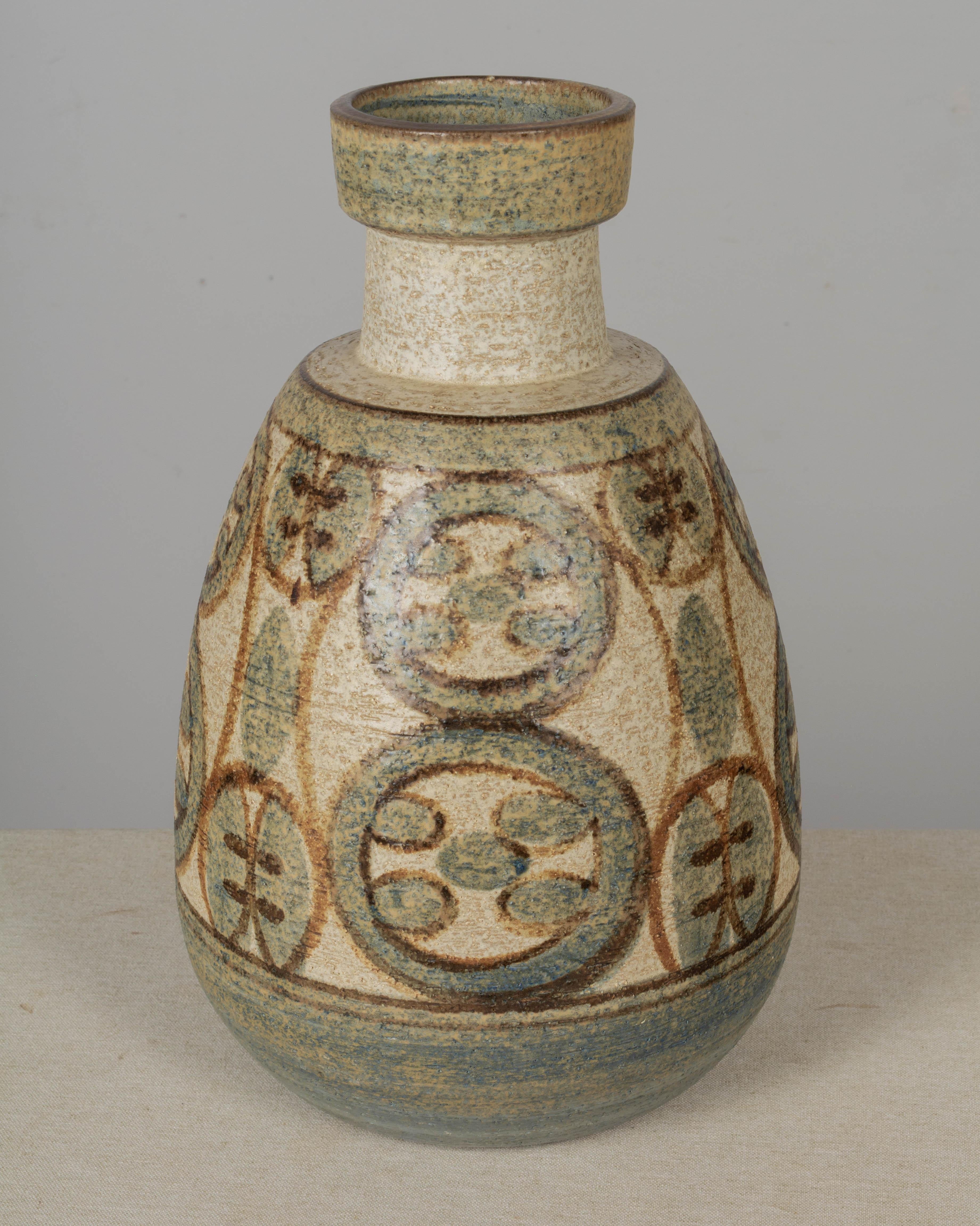 Noomi Backhausen Große Vase aus Søholm-Keramik  (Dänisch) im Angebot