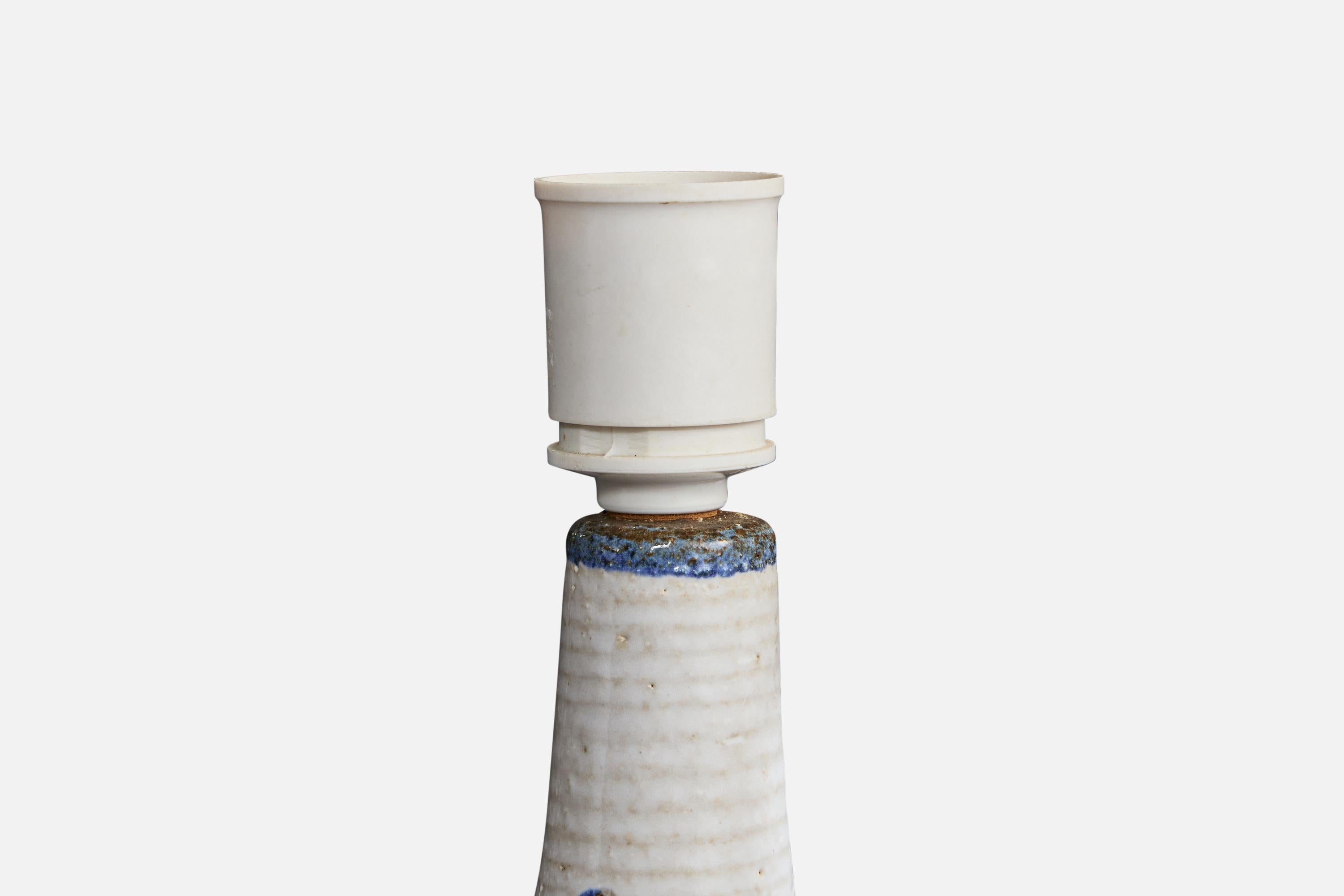 Noomi Backhausen, lampes de table, grès, Danemark, années 1960 Bon état - En vente à High Point, NC