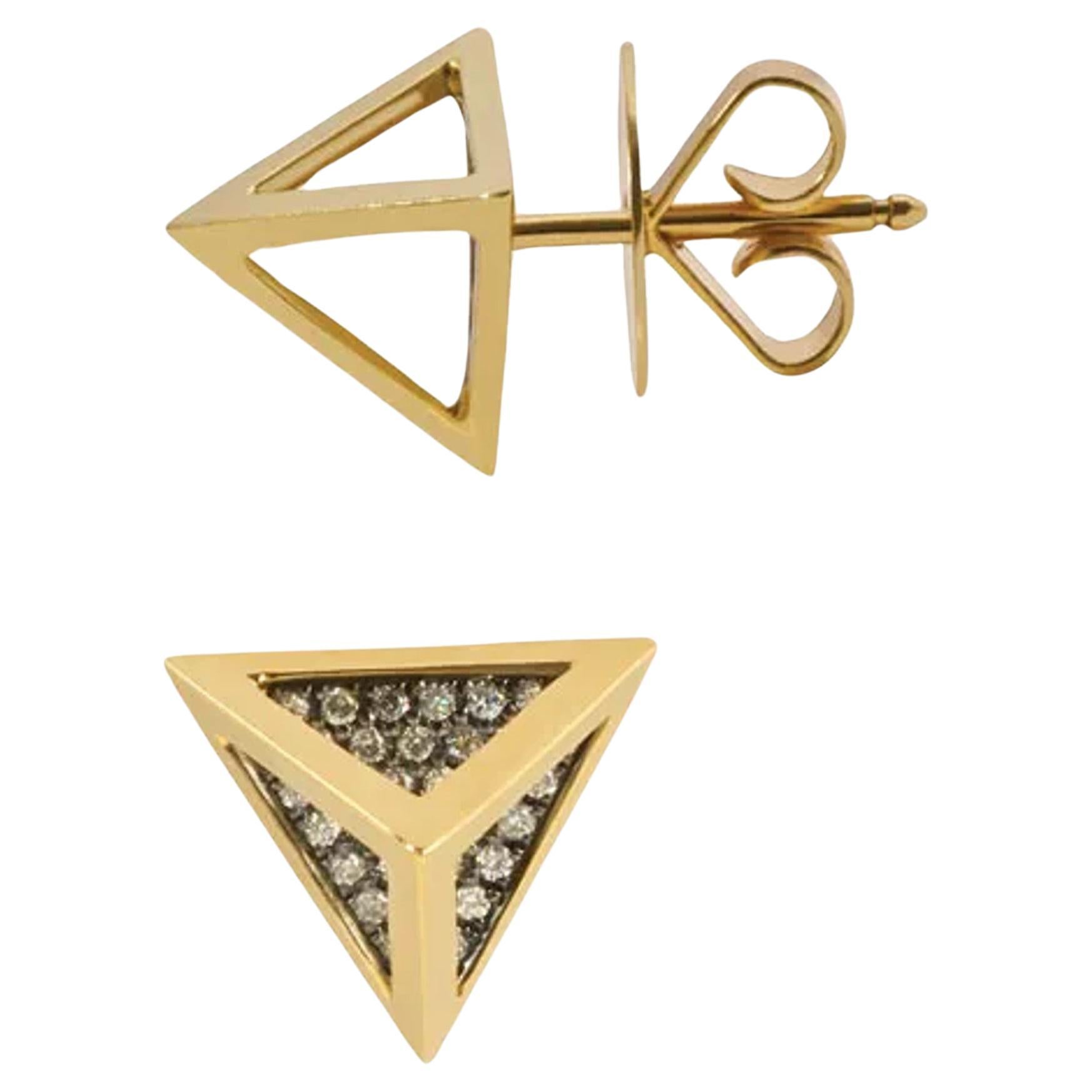 Noor Fares Diamond 18K Yellow Gold Open Tetrahedron Pyramid Stud Earrings For Sale