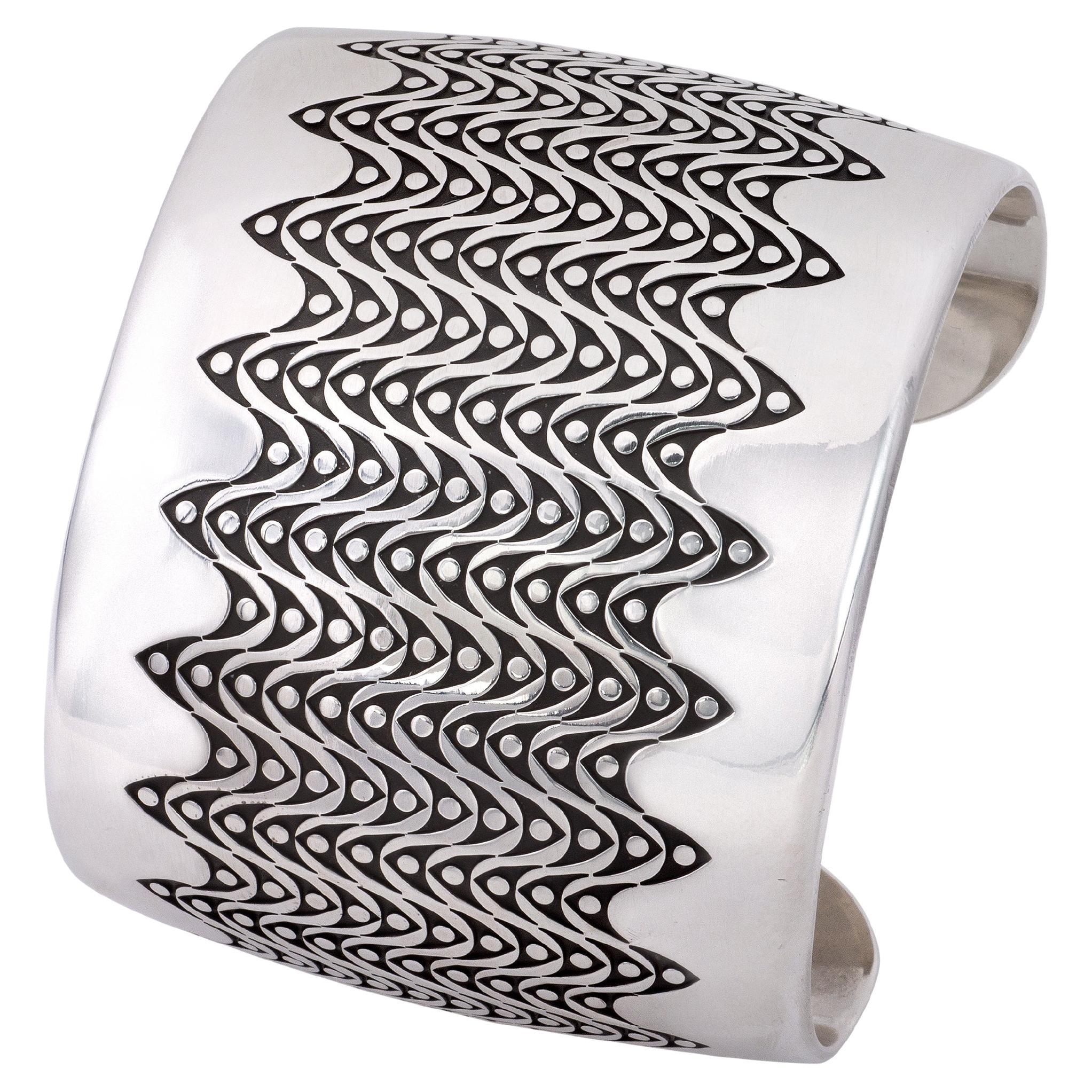 Norbert Peshlaki One of a Kind Wide Wave Patterned Cuff