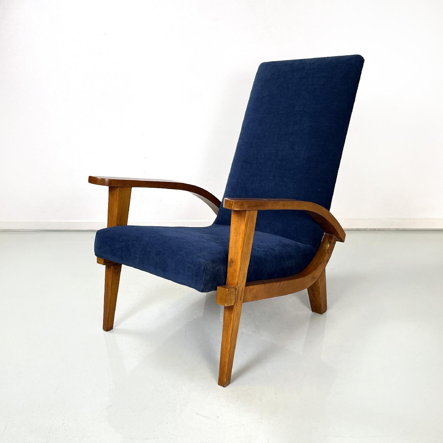 Mid-Century Modern Italian mid-century modern wood and blue fabric armchairs, 1950s For Sale