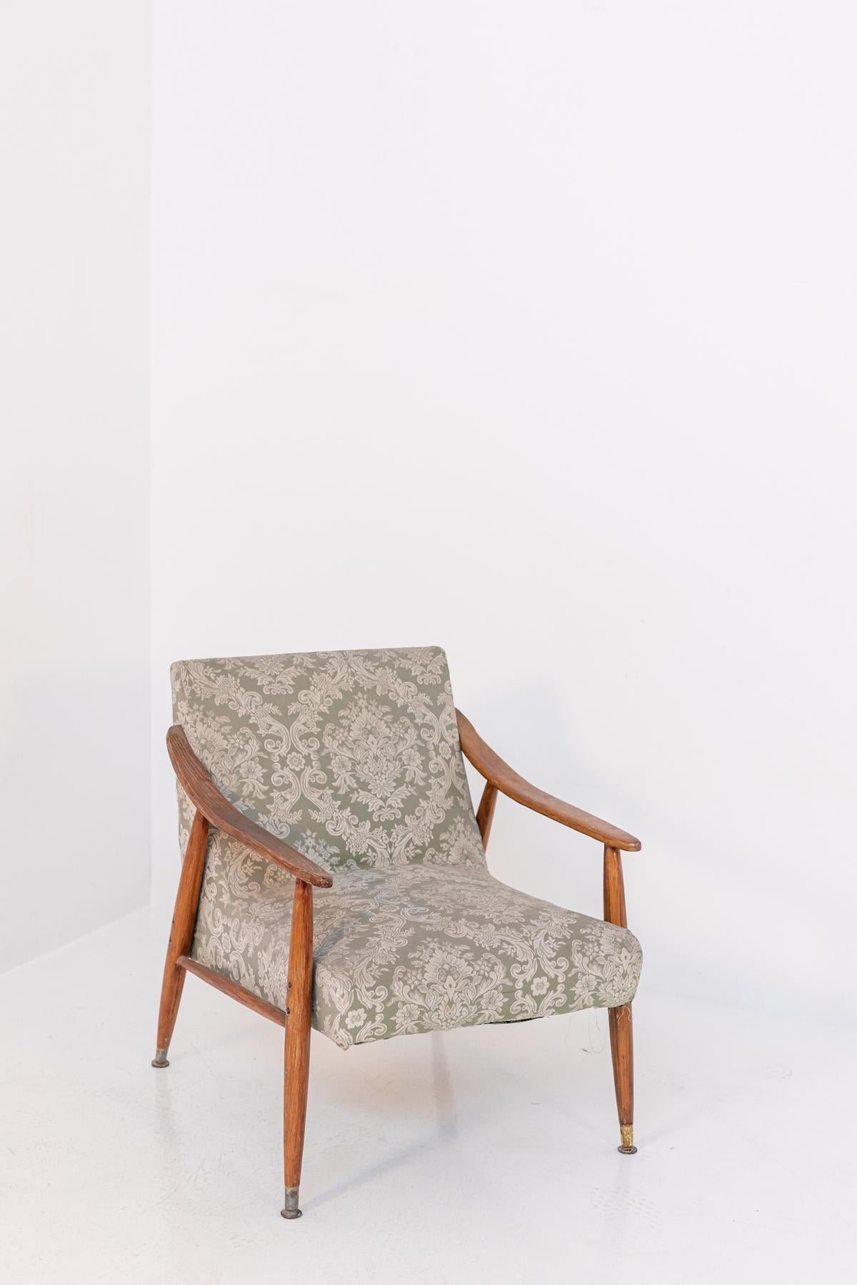 Mid-20th Century Nordic Armchair in Wood and Damask Fabric For Sale