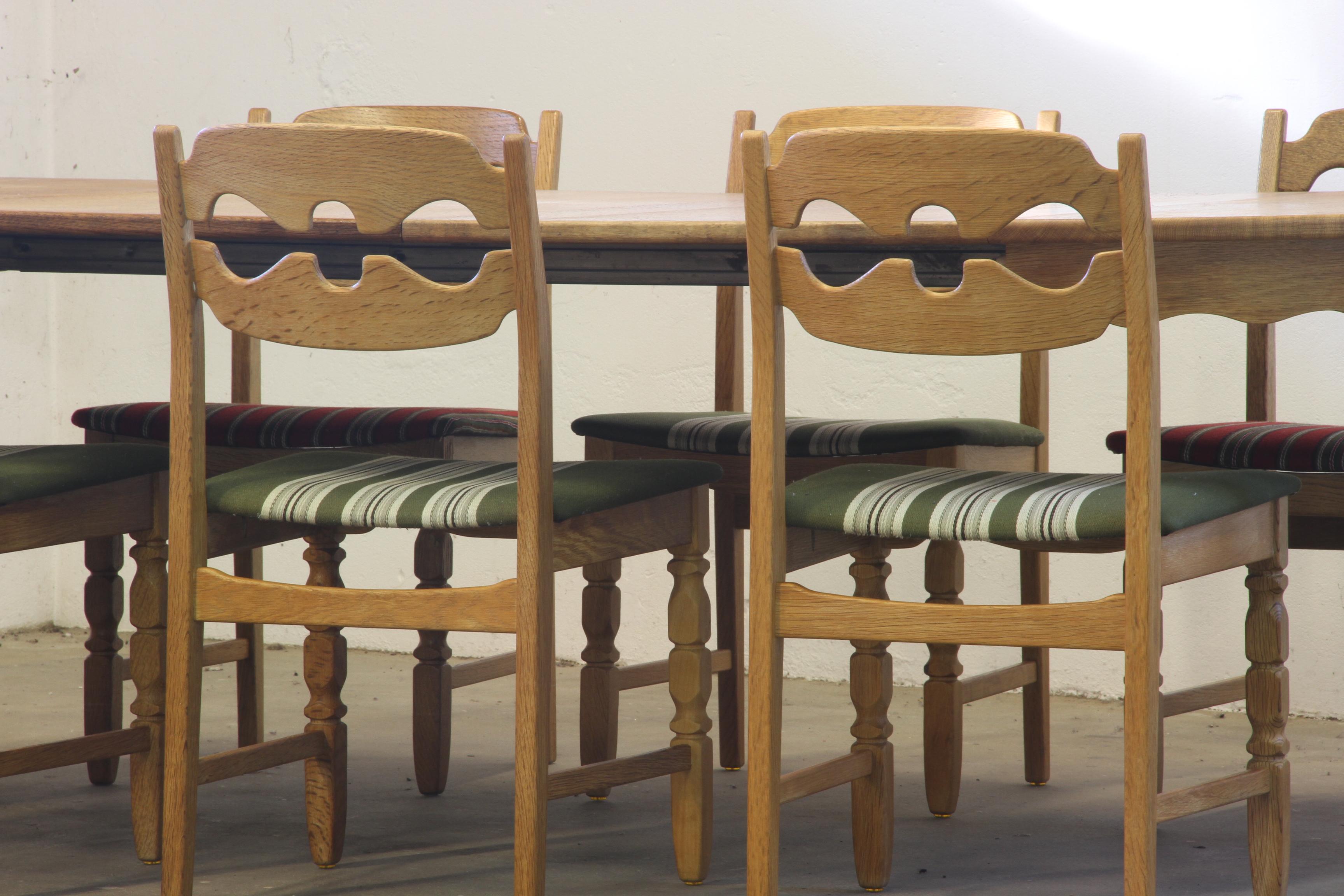Nordic Brutalist Dining Table in Oak style of Henning Kjærnulf, 1960s For Sale 5