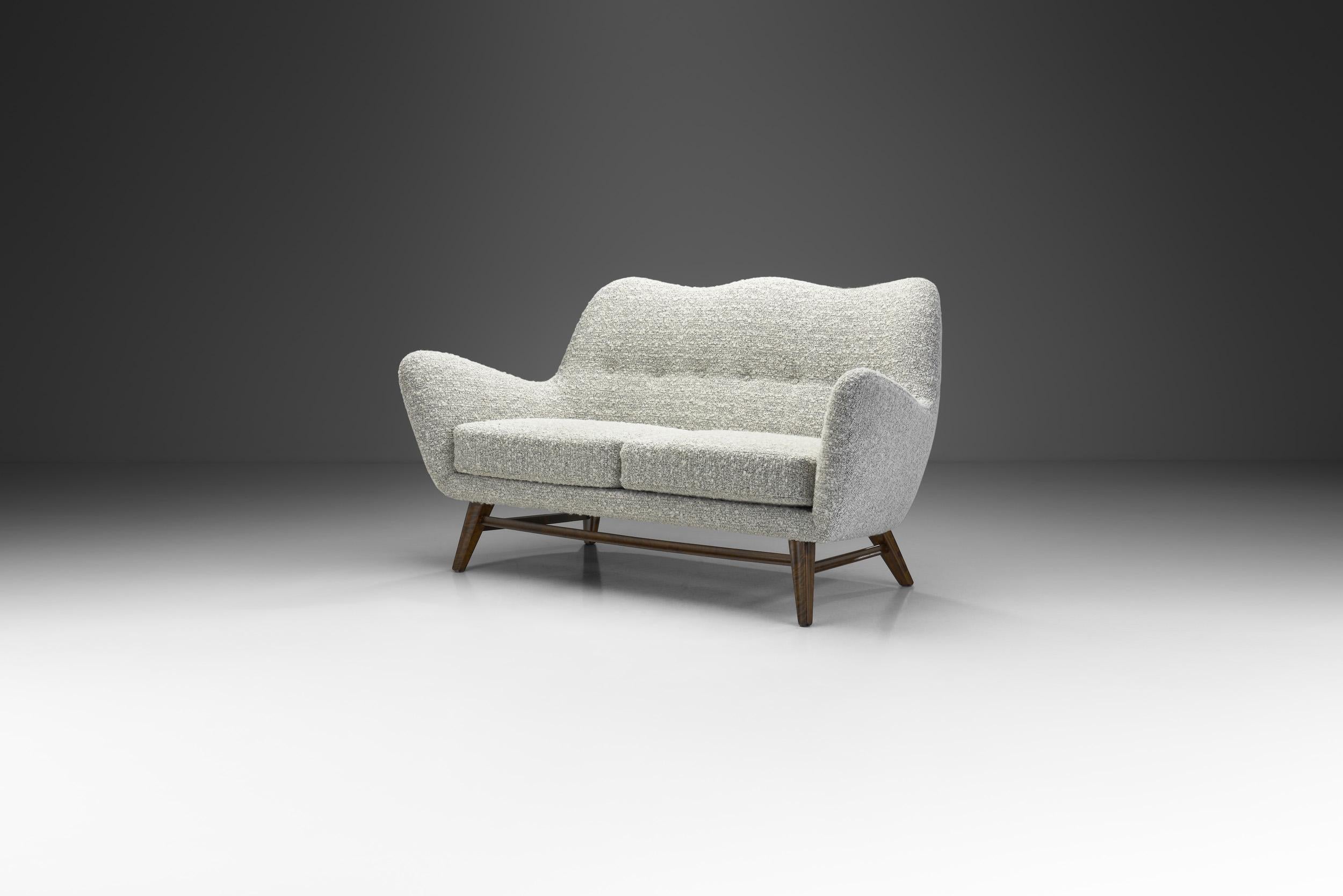 Scandinavian Nordic Mid-Century Two-Seater Sofa, Scandinavia ca 1950s For Sale