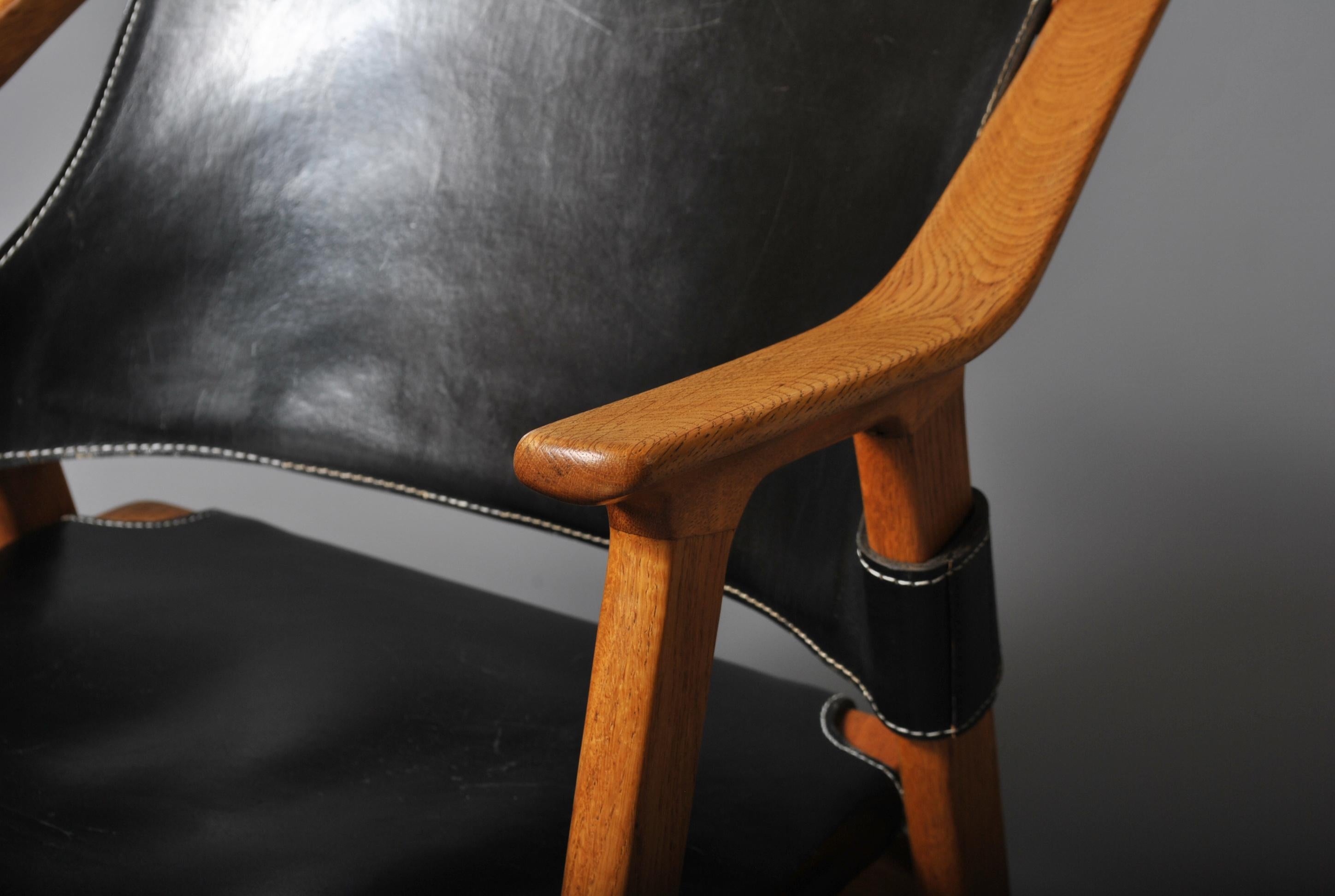 Mid-Century Modern Rolf Hesland, Pair of Oak Fox Chairs